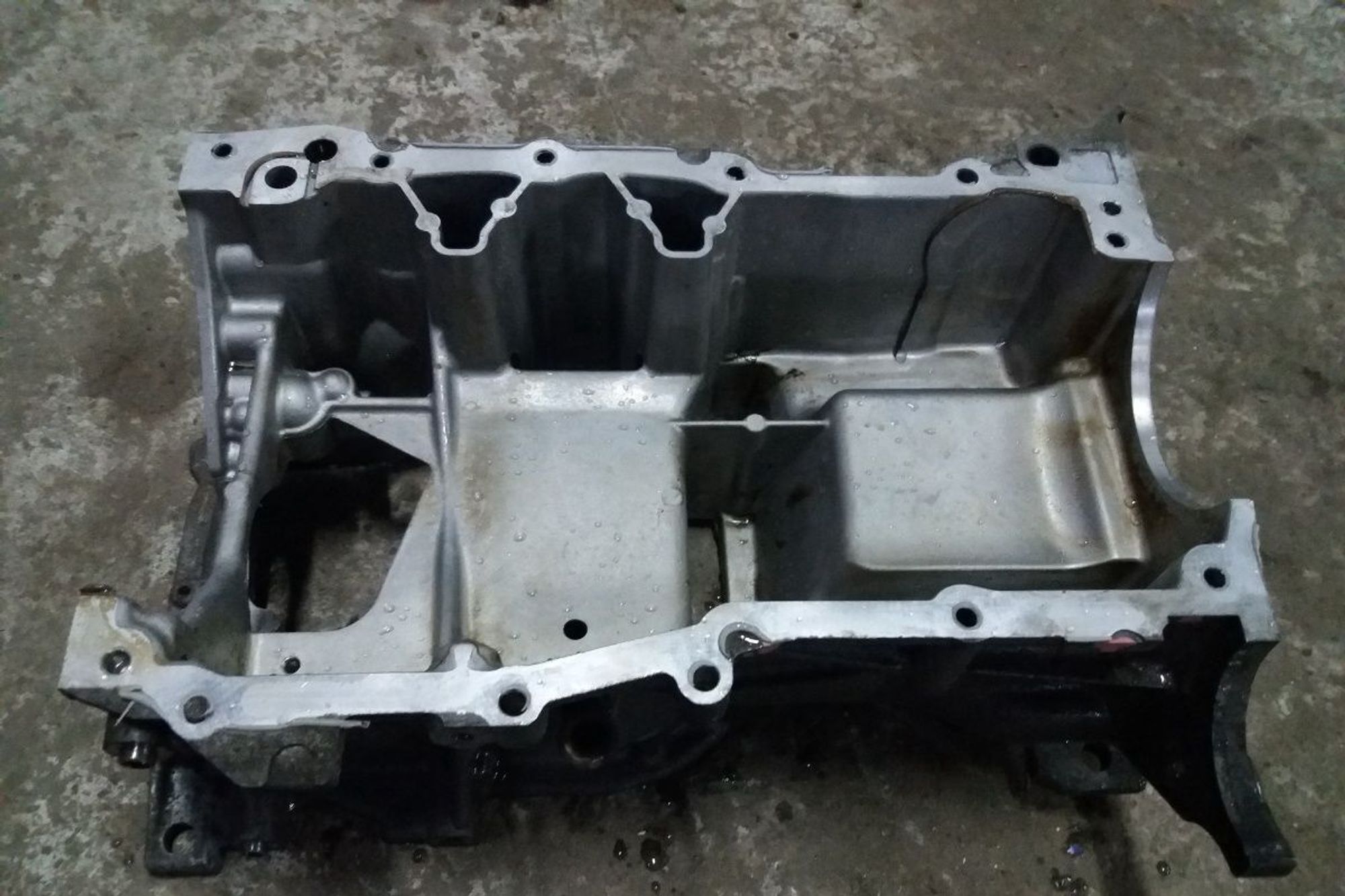 Поддон двигателя Toyota Auris, 5000 рублей, Брянск