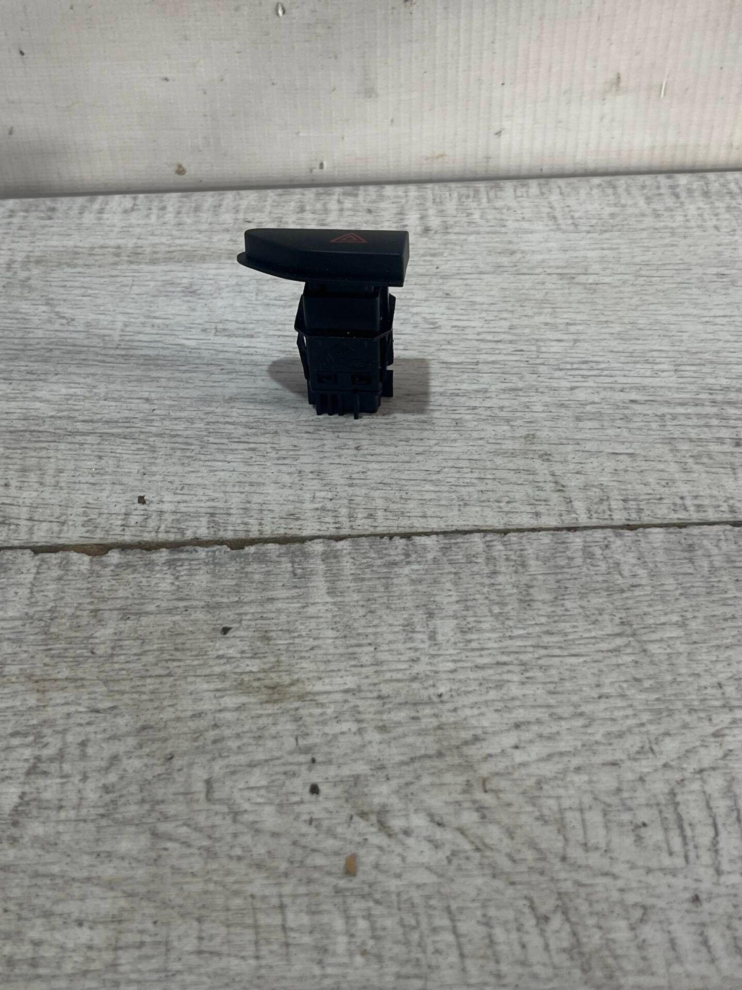 Кнопка аварийной сигнализации Renault Kaptur, 300 рублей, Брянск