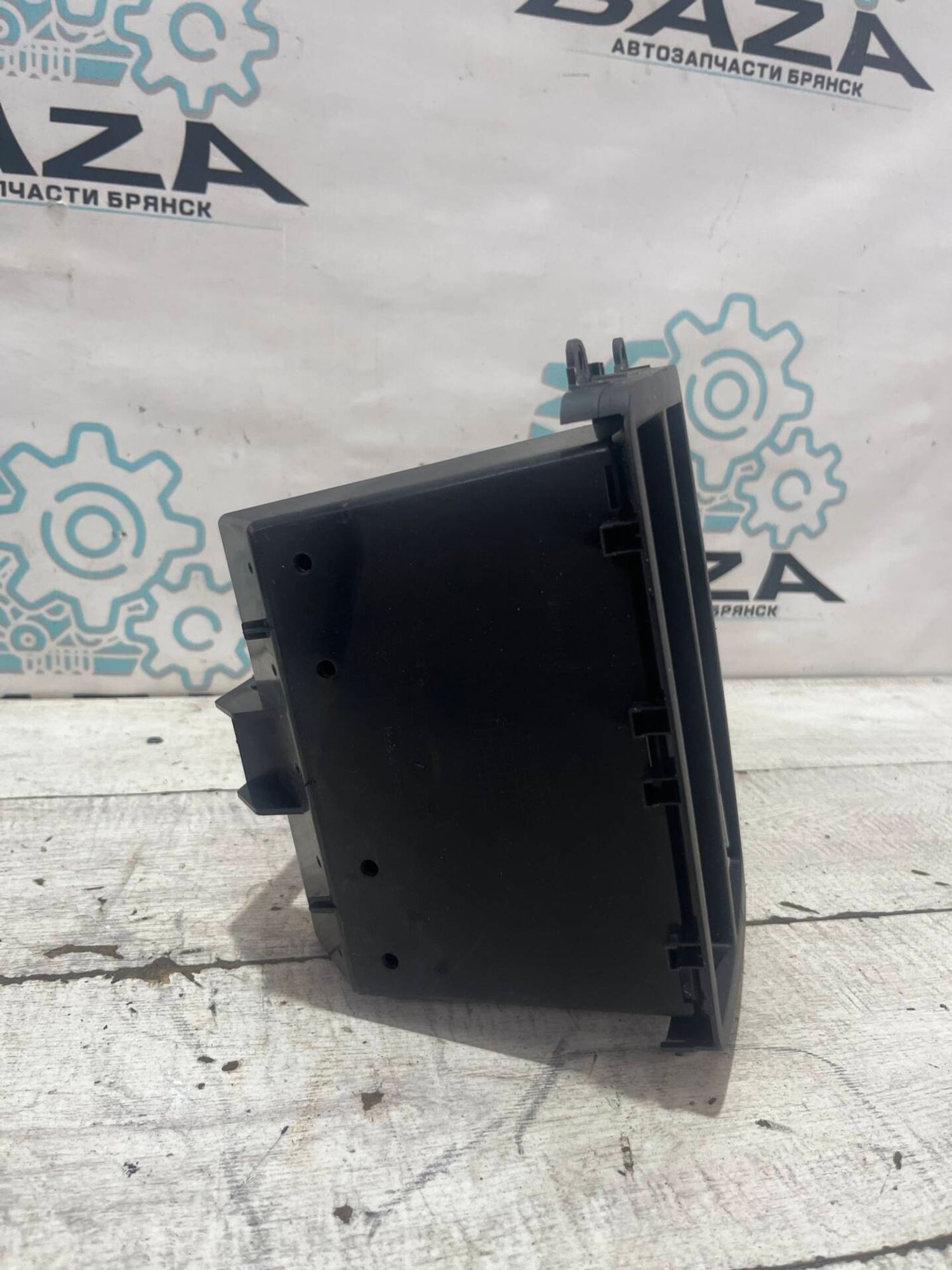 Рамка консоли Volkswagen Polo 5, 1000 рублей, Брянск