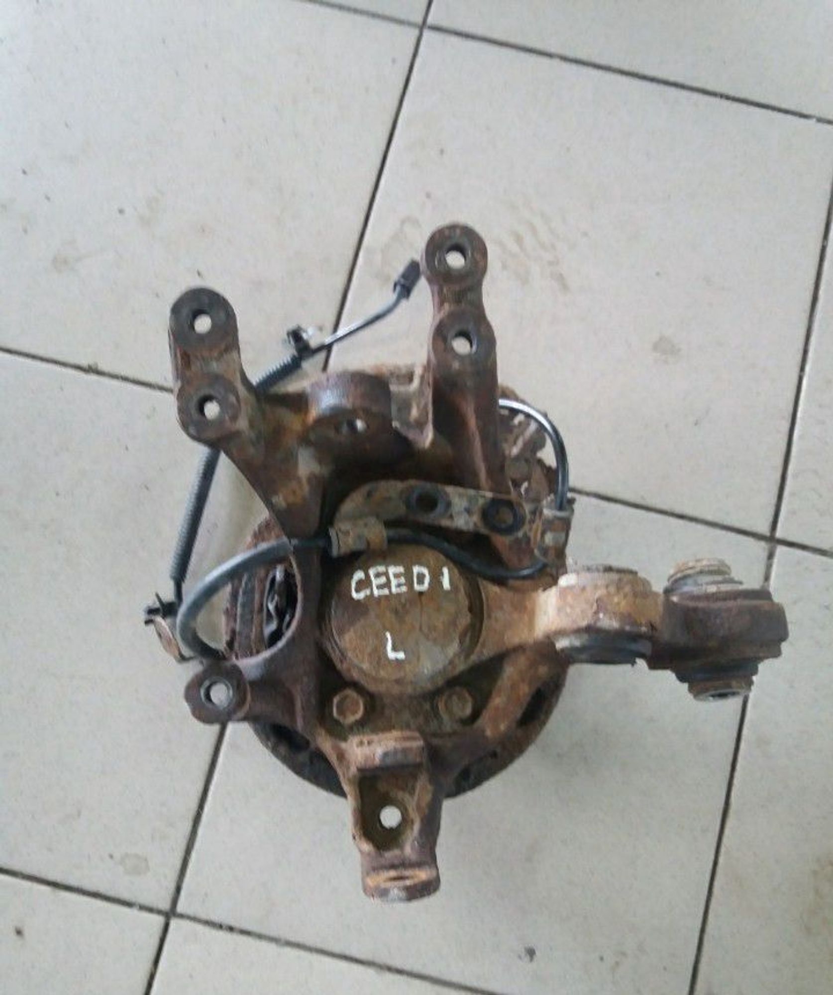 Кулак задний левый Kia Ceed 1 ED, 4500 рублей, Брянск