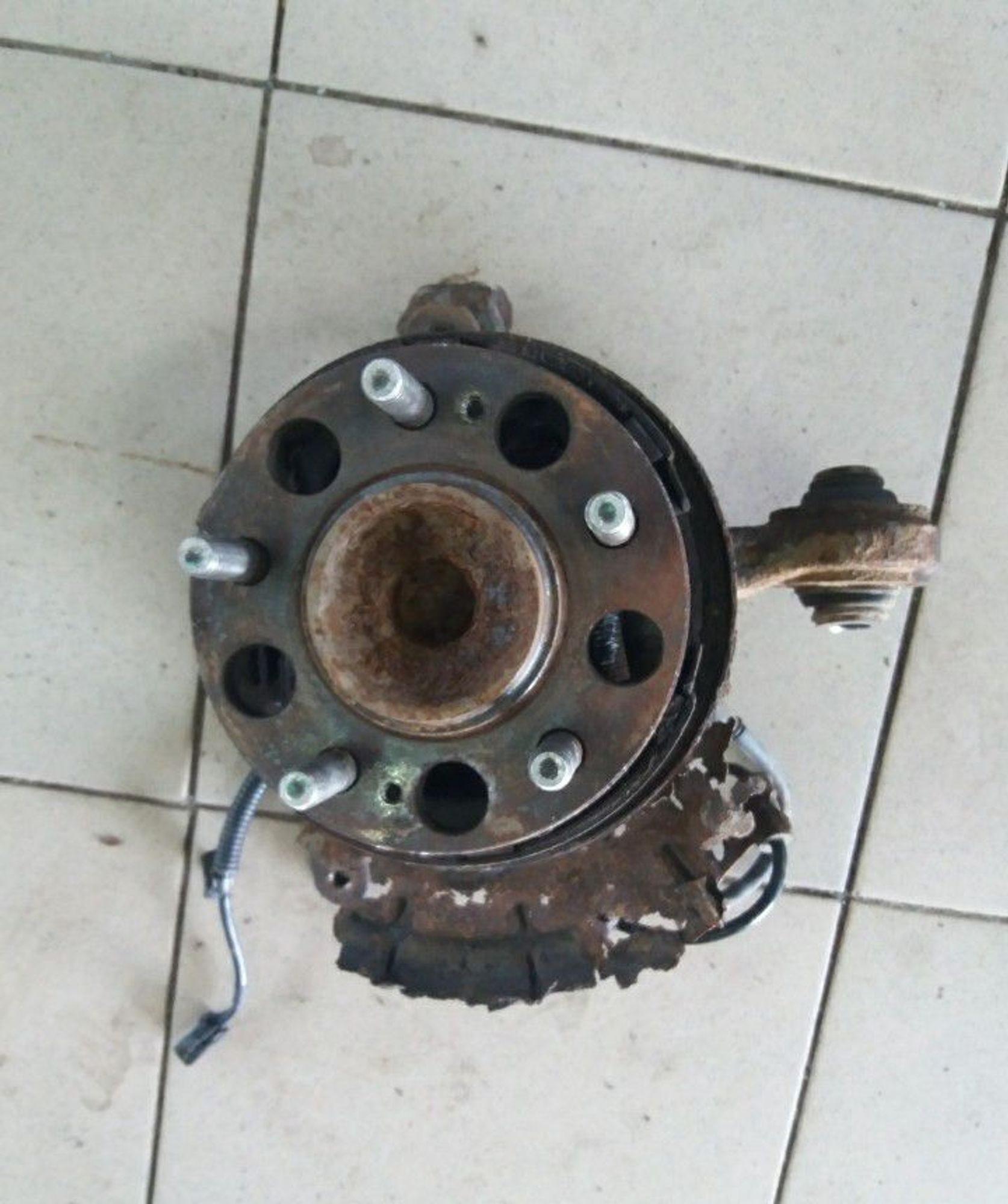 Кулак задний левый Kia Ceed 1 ED, 4500 рублей, Брянск