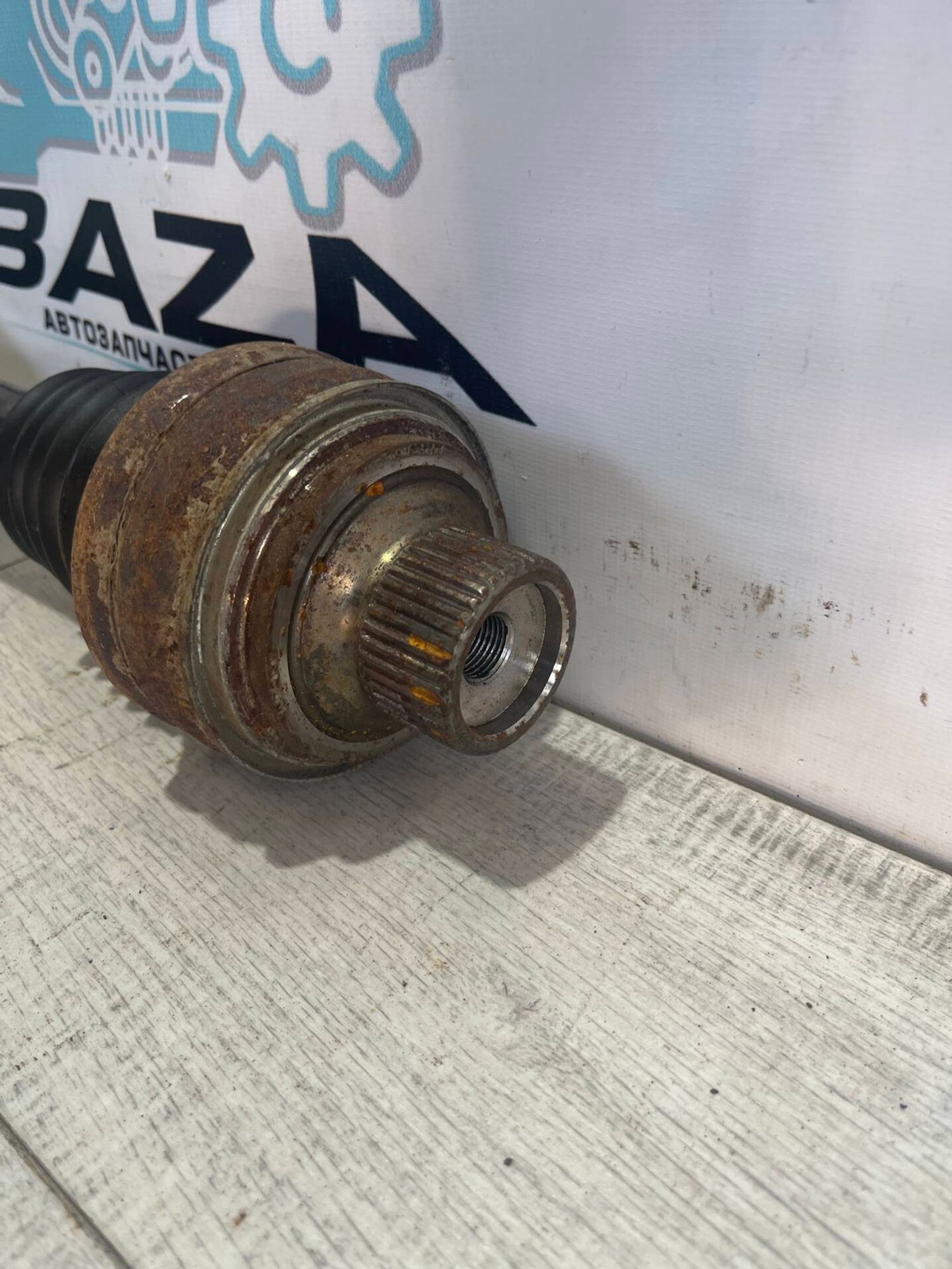 Привод задний правый Volkswagen Touareg 3, 9990 рублей, Брянск