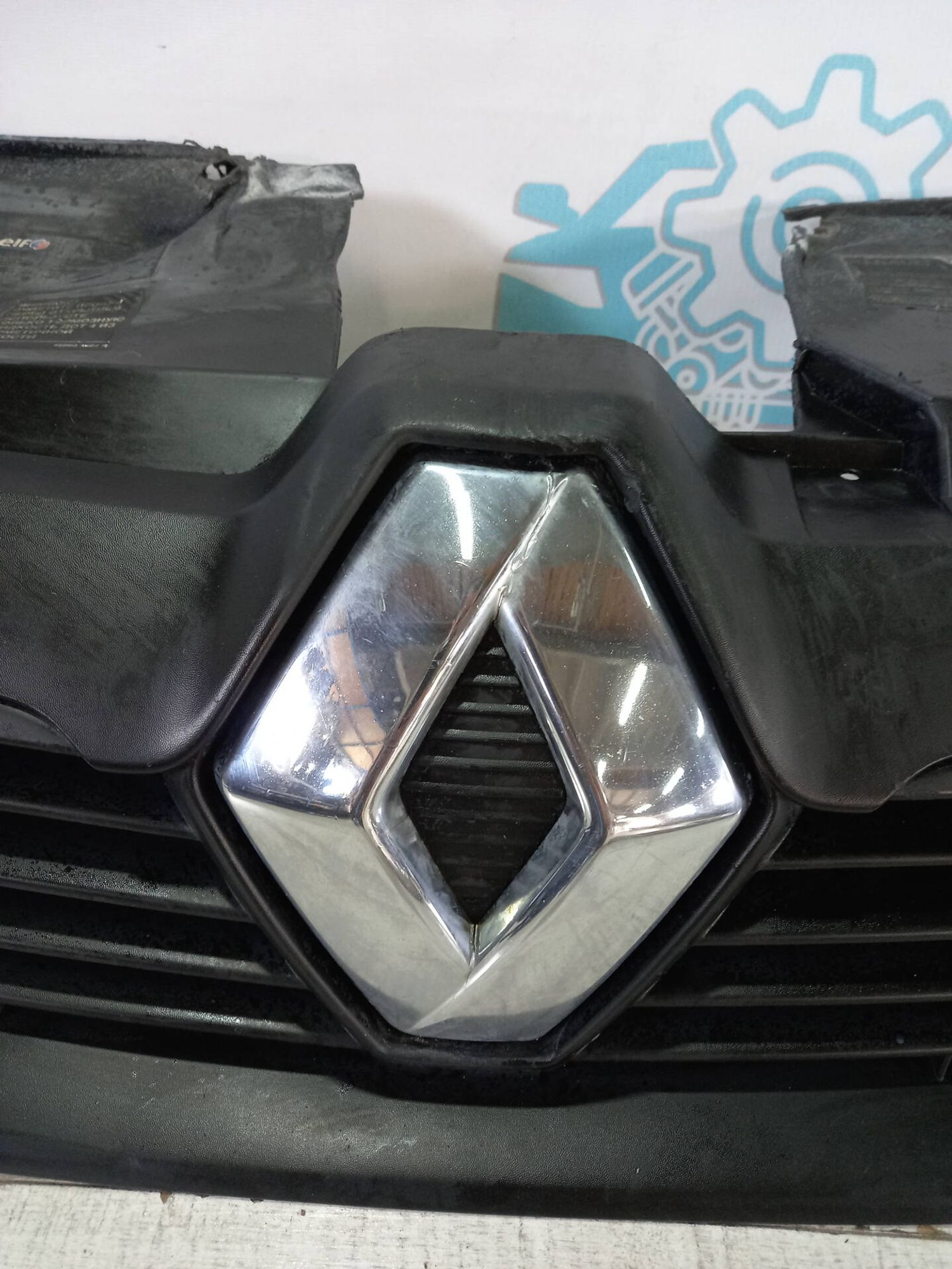 Решетка радиатора Renault Logan 2, 1500 рублей, Брянск