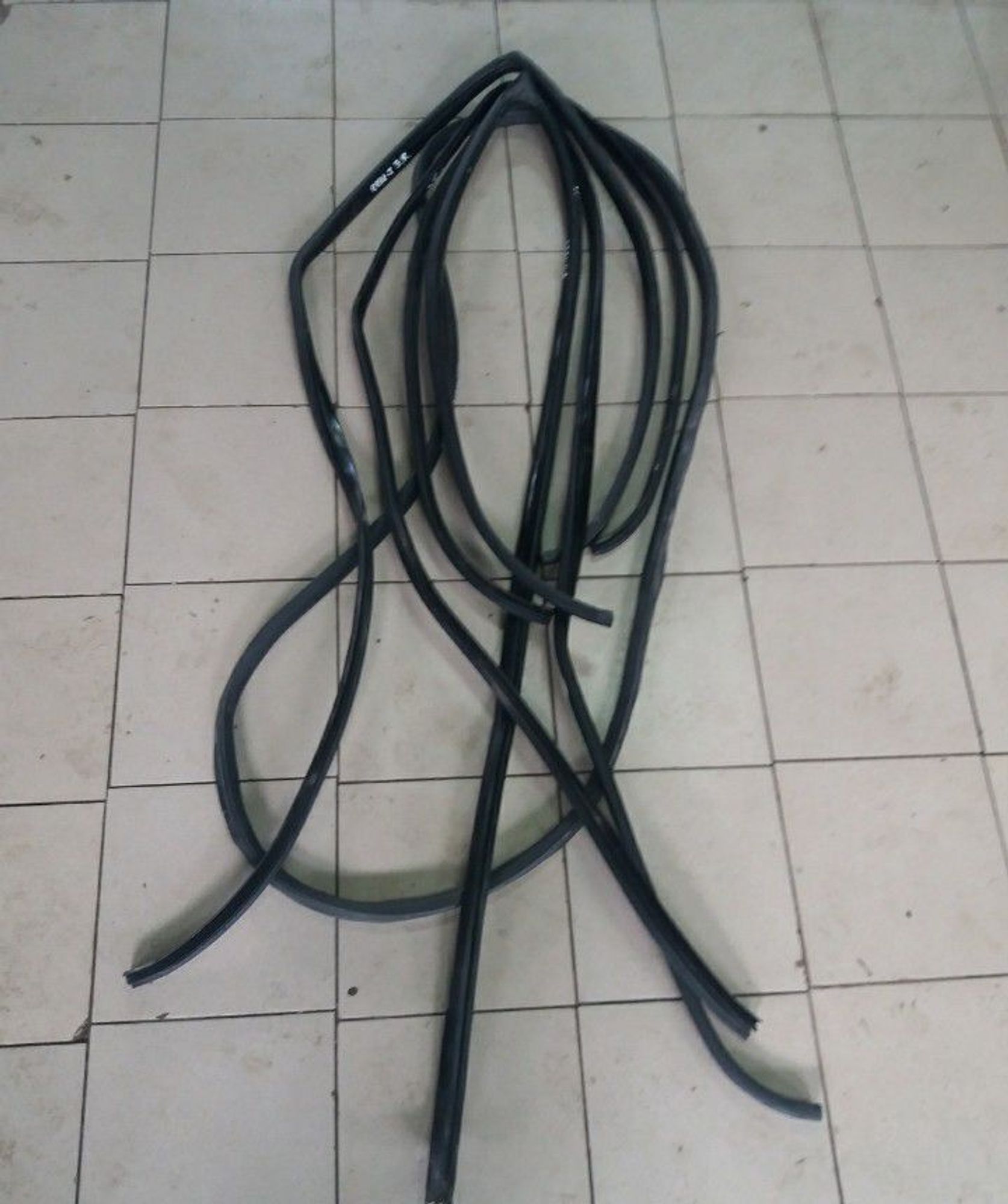 Уплотнитель дверных проемов Kia Ceed 1, 500 рублей, Брянск