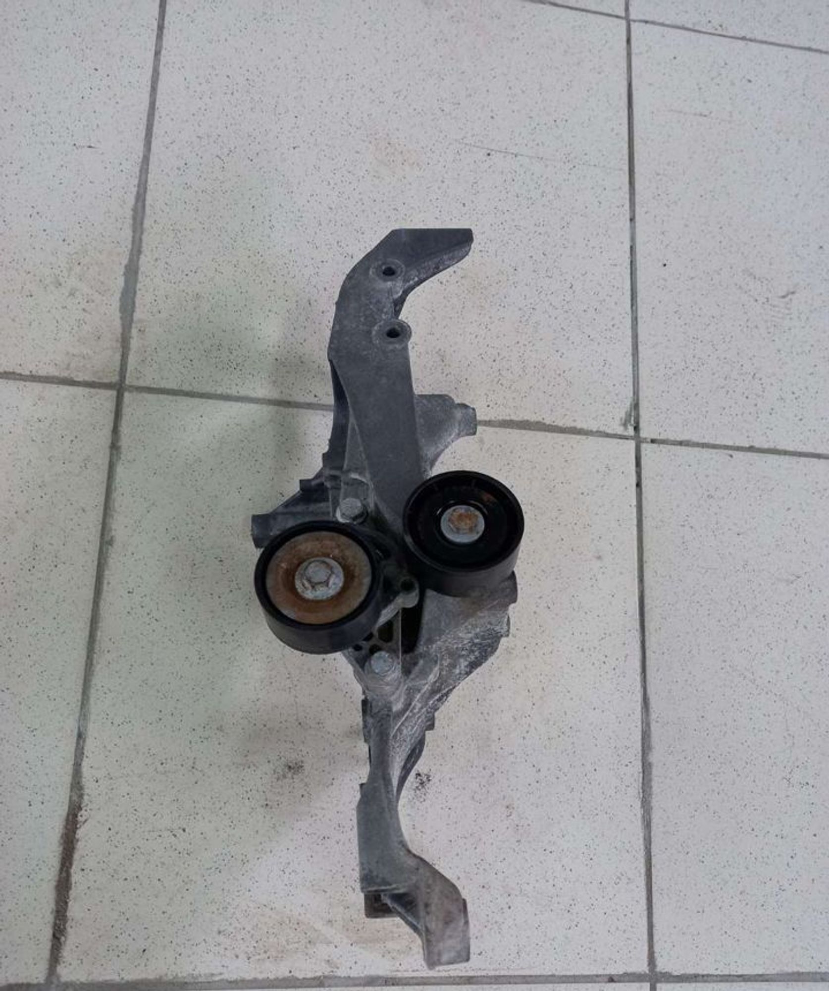Кронштейн генератора Renault Logan 1, 1500 рублей, Брянск