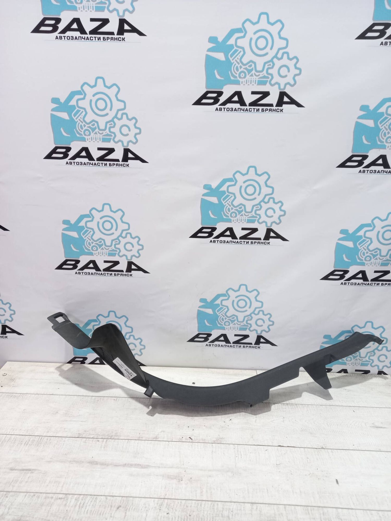 Накладка заднего правого порога Audi A6 C7, 1500 рублей, Брянск