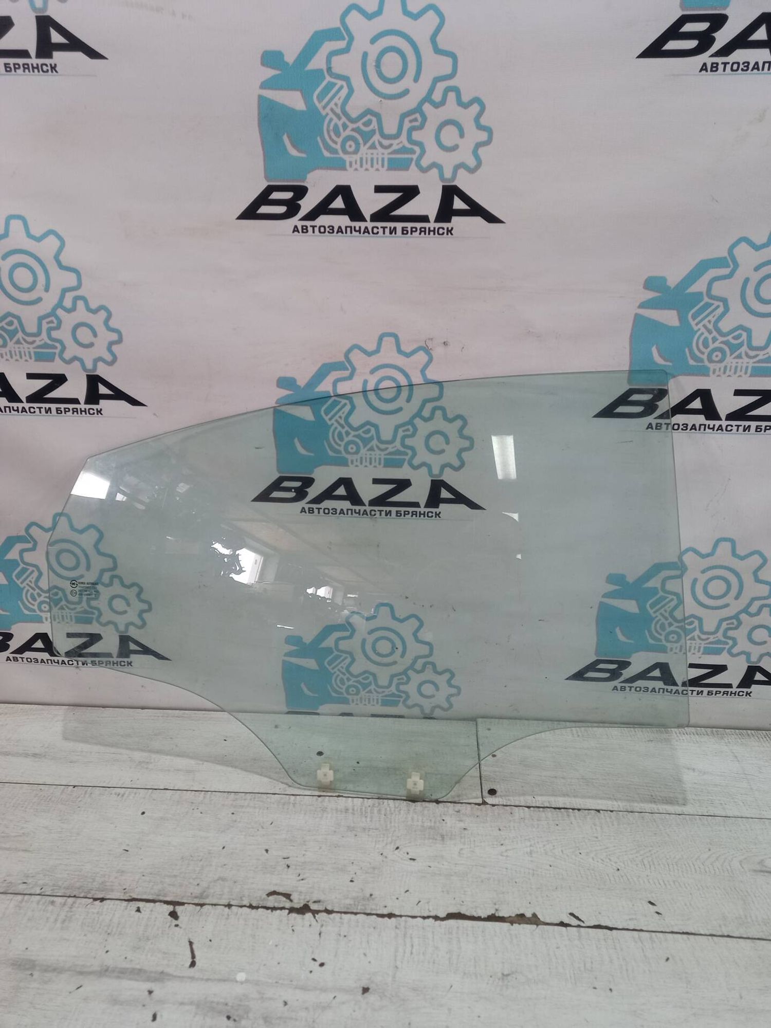 Стекло заднее правое Hyundai Solaris, 2000 рублей, Брянск