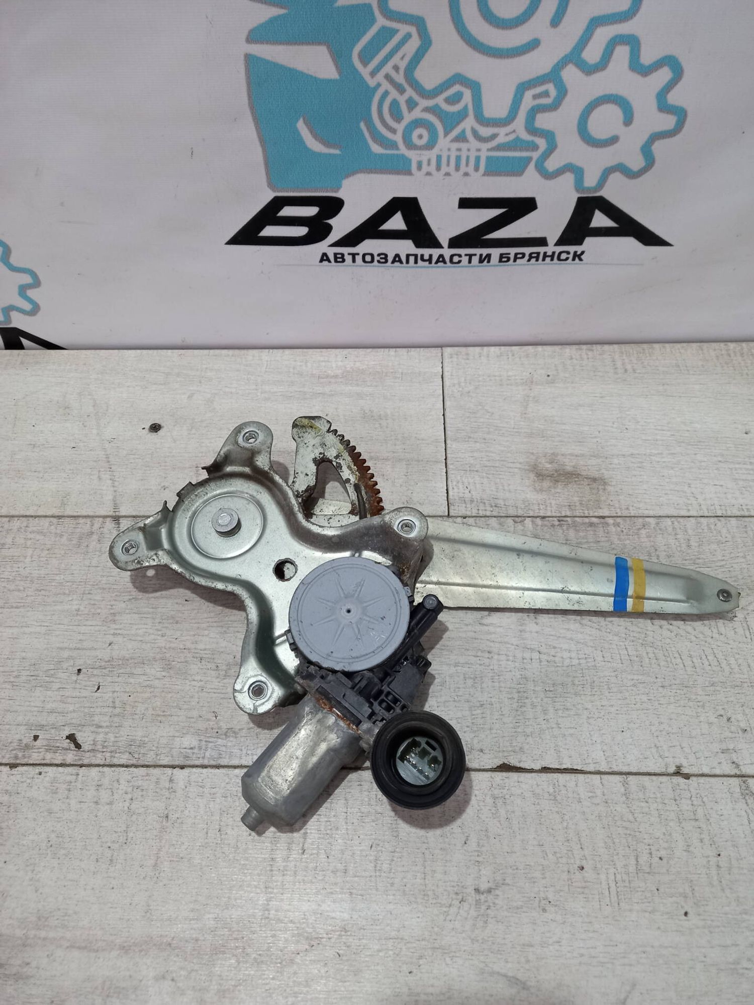 Стеклоподьемник задней левой двери Lexus IS II, 2000 рублей, Брянск