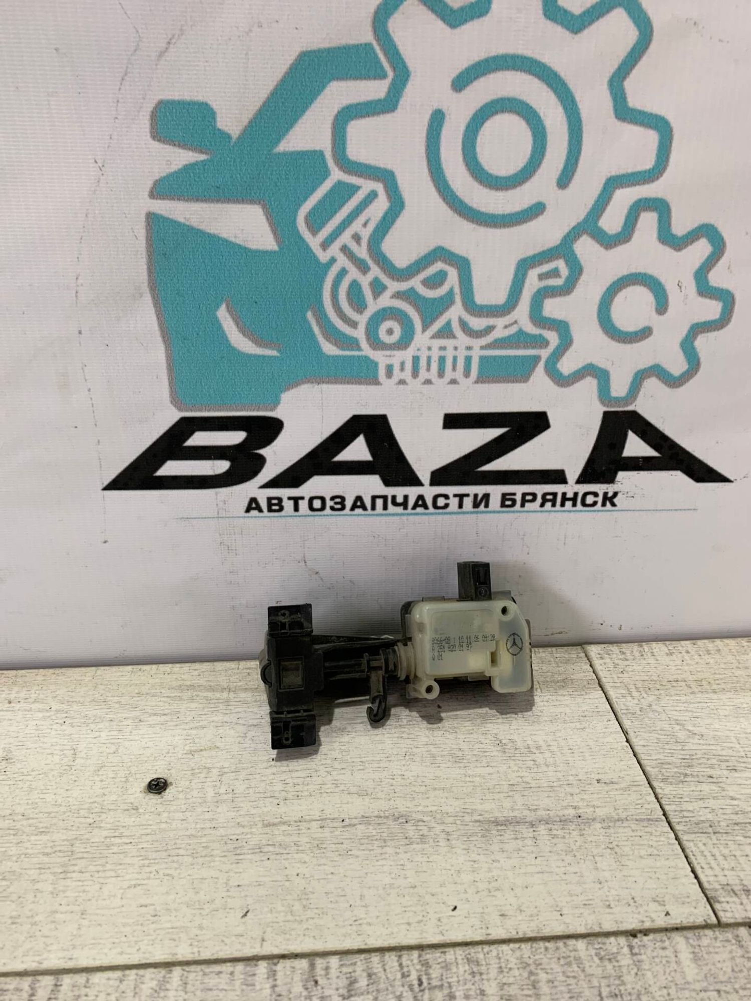 Замок лючка бензобака   Mercedes W164 ML, 1500 рублей, Брянск