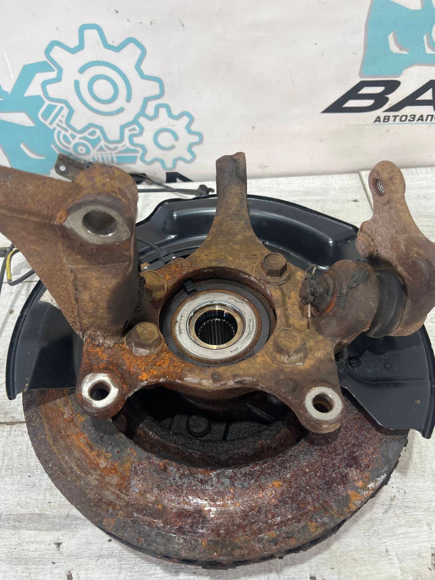 Кулак передний правый Toyota RAV 4 3, 4990 рублей, Брянск