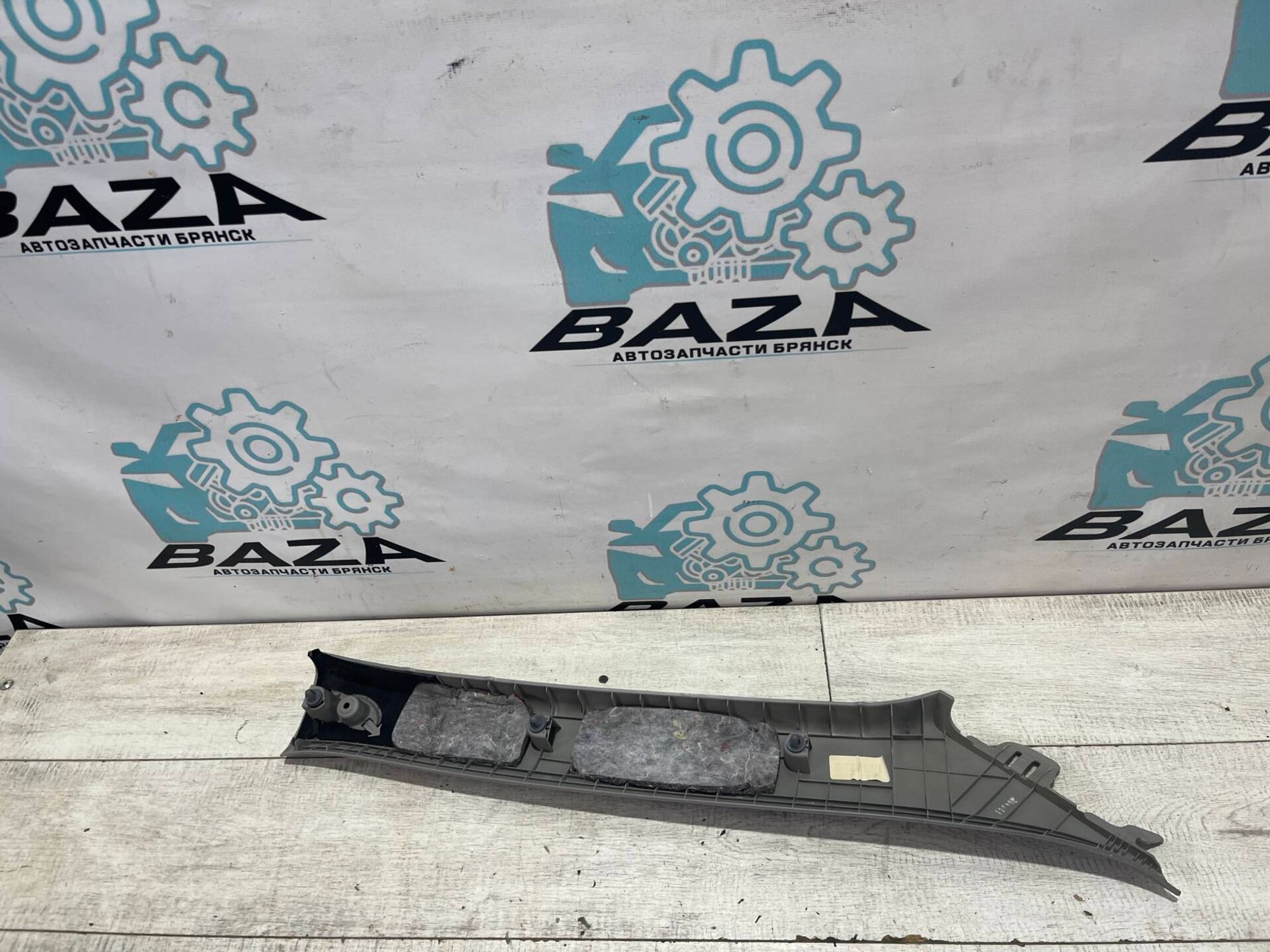 Обшивка передней левой стойки Kia Ceed 1, 1000 рублей, Брянск