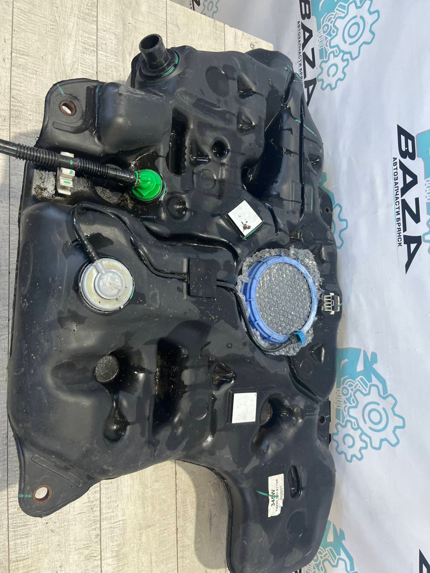 Бак топливный Toyota Auris, 3000 рублей, Брянск