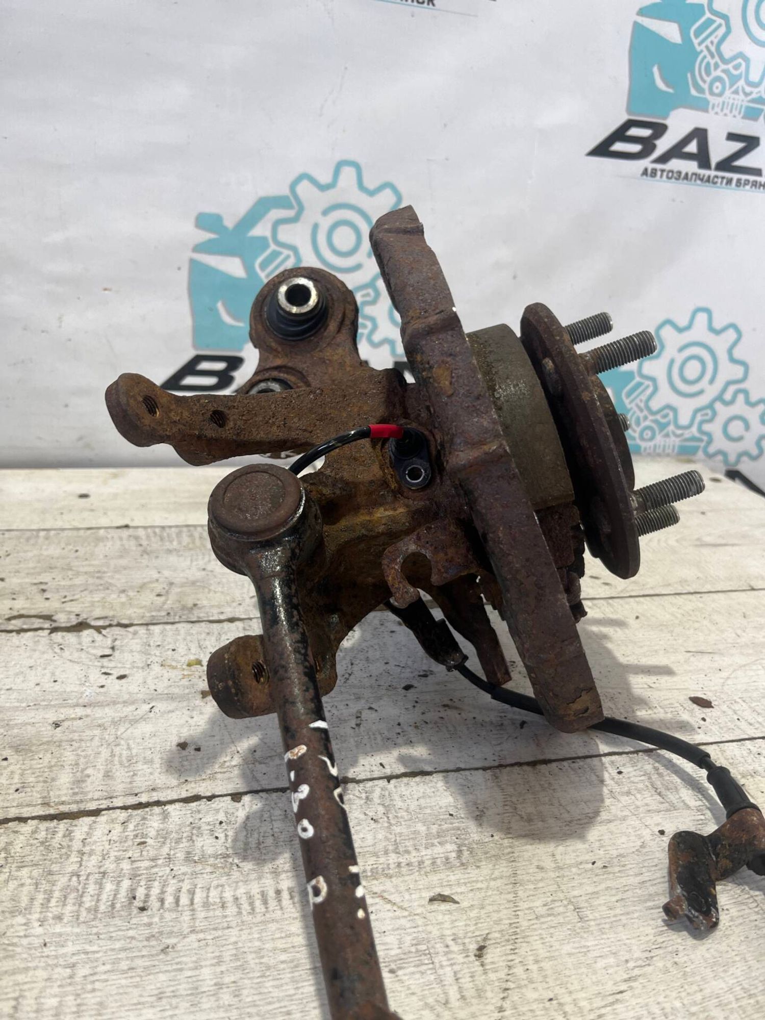 Кулак задний правый Hyundai i30, 1500 рублей, Брянск