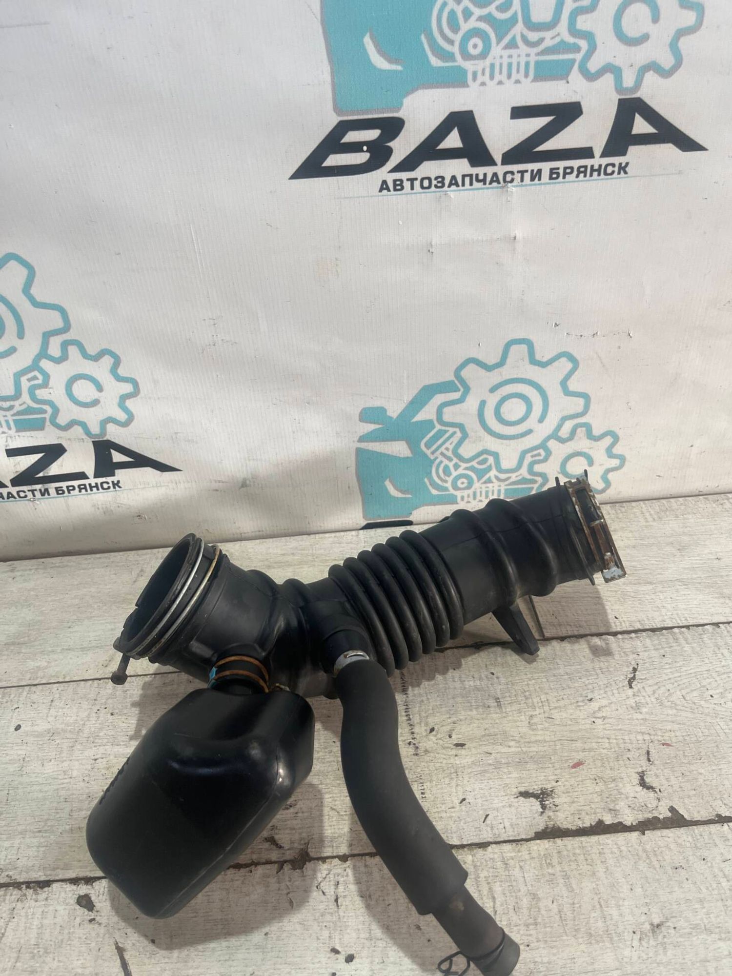 Патрубок воздушного фильтра Toyota RAV 4 3, 1500 рублей, Брянск