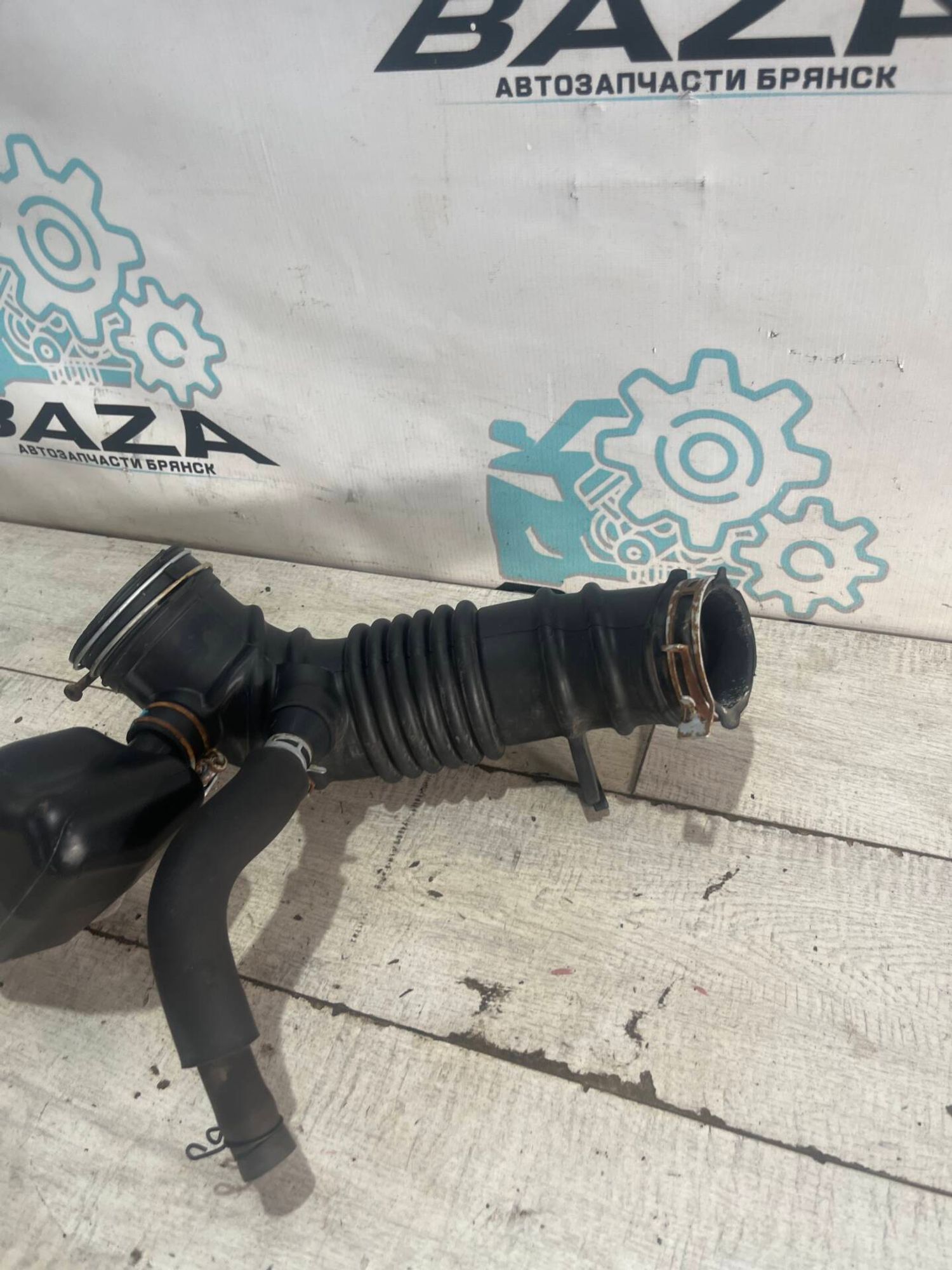 Патрубок воздушного фильтра Toyota RAV 4 3, 1500 рублей, Брянск