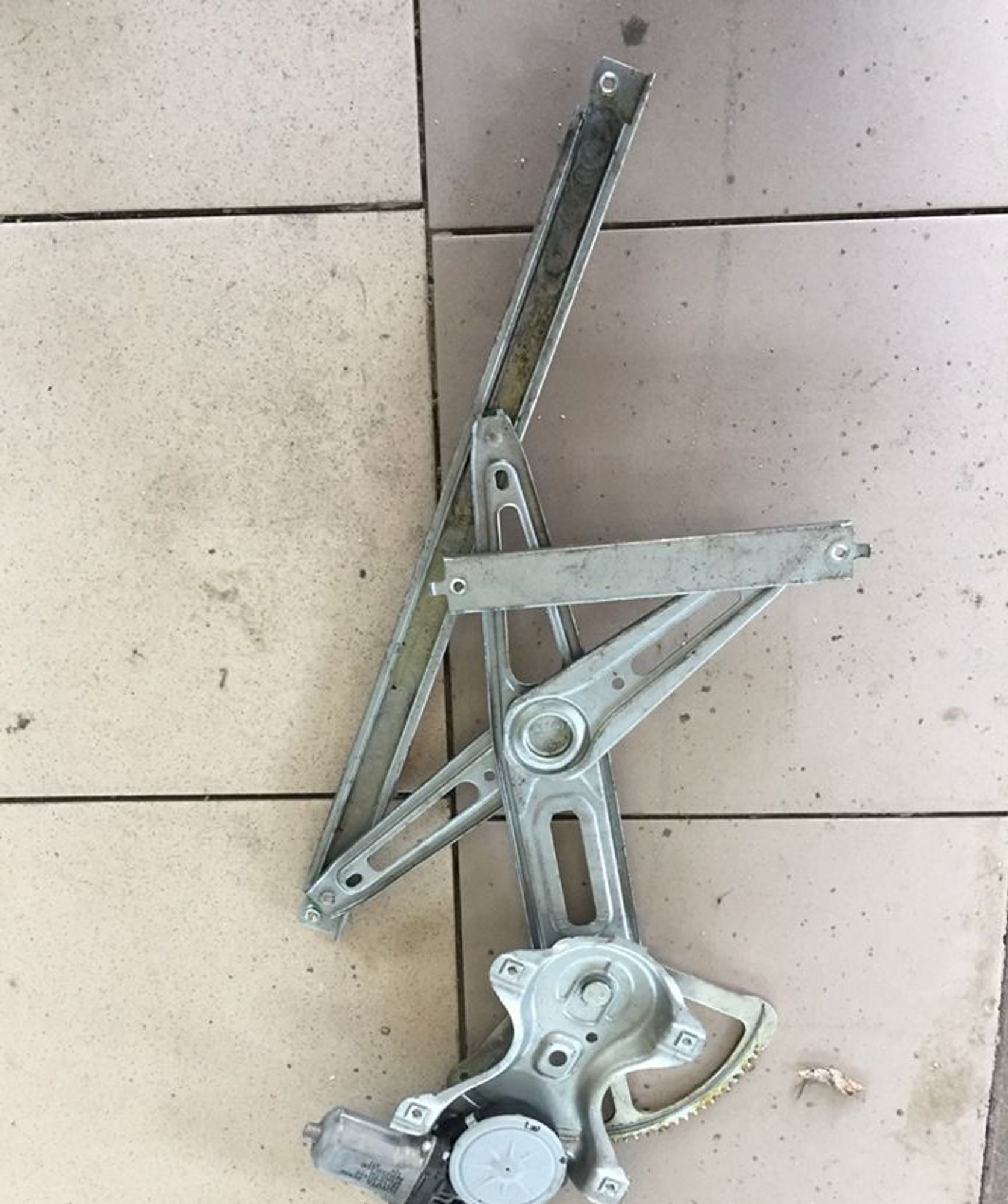 Toyota auris стеклоподъемник, 2500 рублей, Брянск