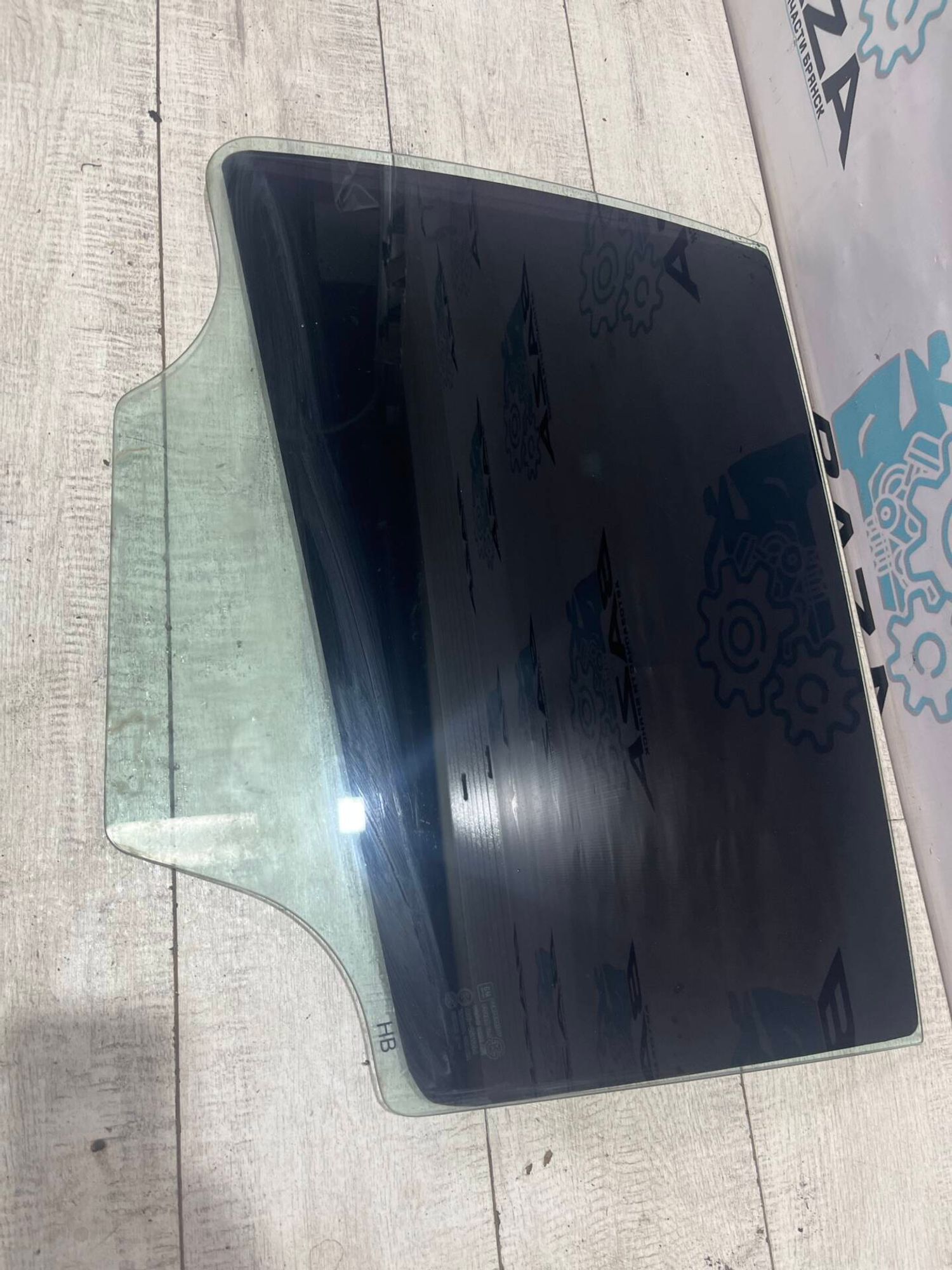 Стекло заднее левое Chevrolet Cruze хетчбэк, 2000 рублей, Брянск