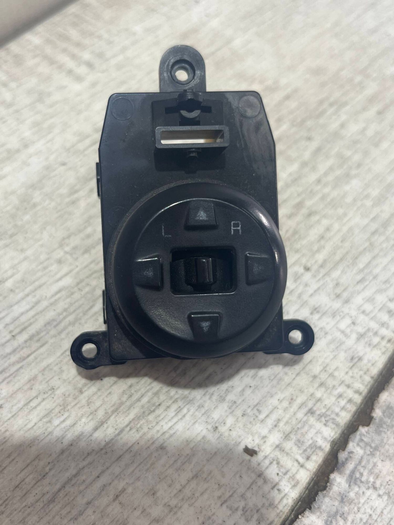 Блок управления зеркалами Kia Cerato 3, 600 рублей, Брянск