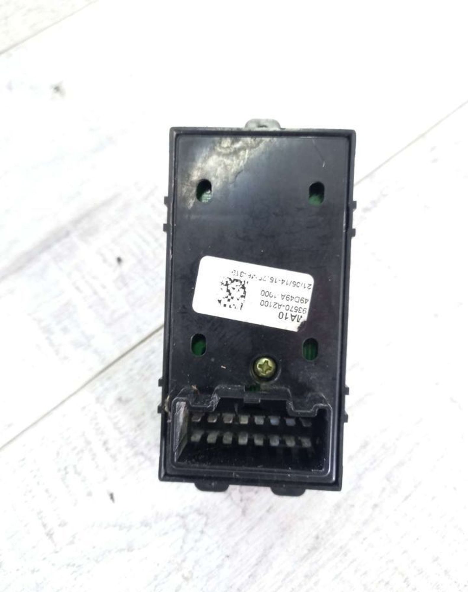 Кнопки стеклоподьемника передней левой двери Kia C, 1000 рублей, Брянск