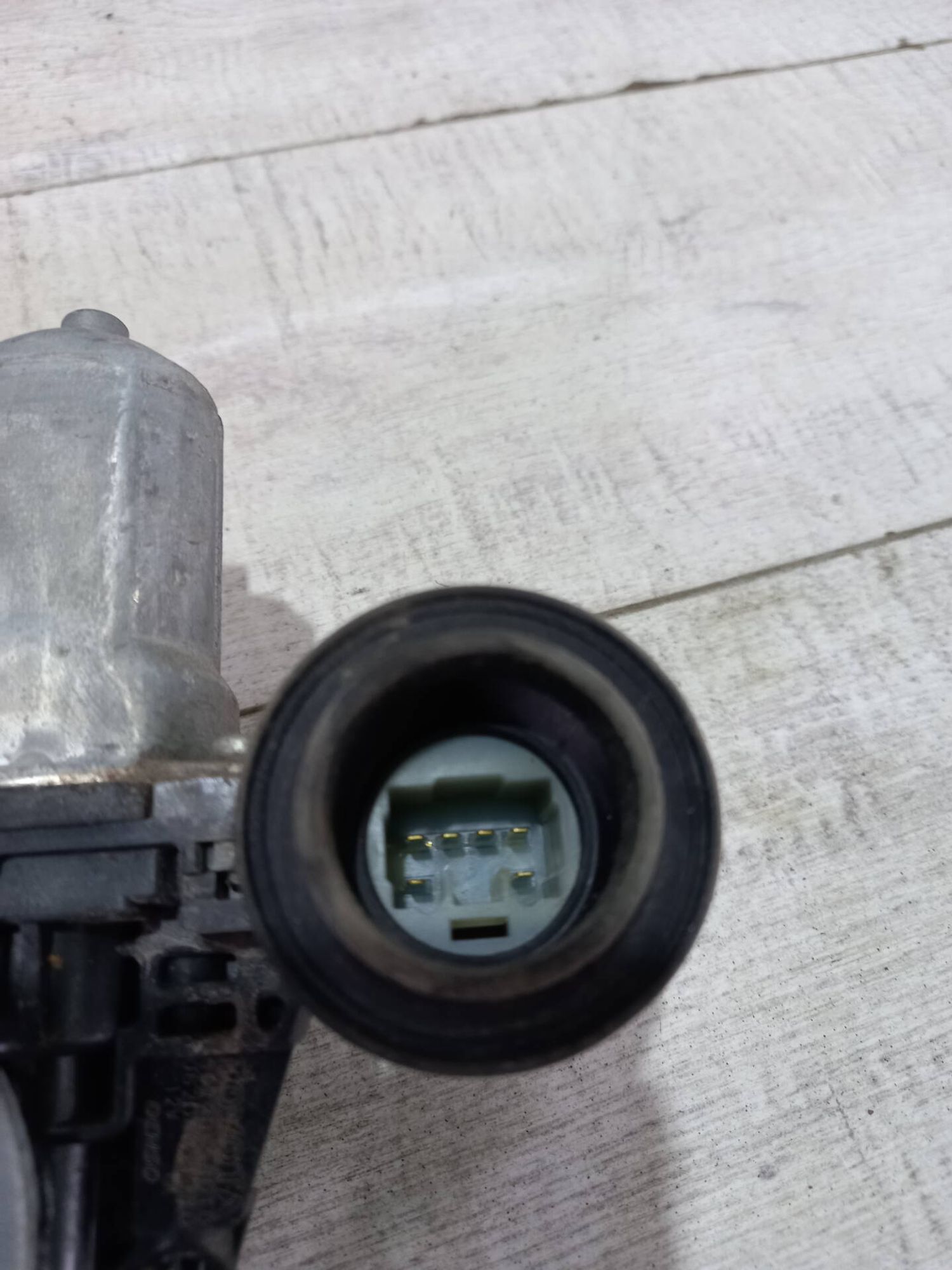 Стеклоподьемник передней левой двери Lexus IS II, 2000 рублей, Брянск