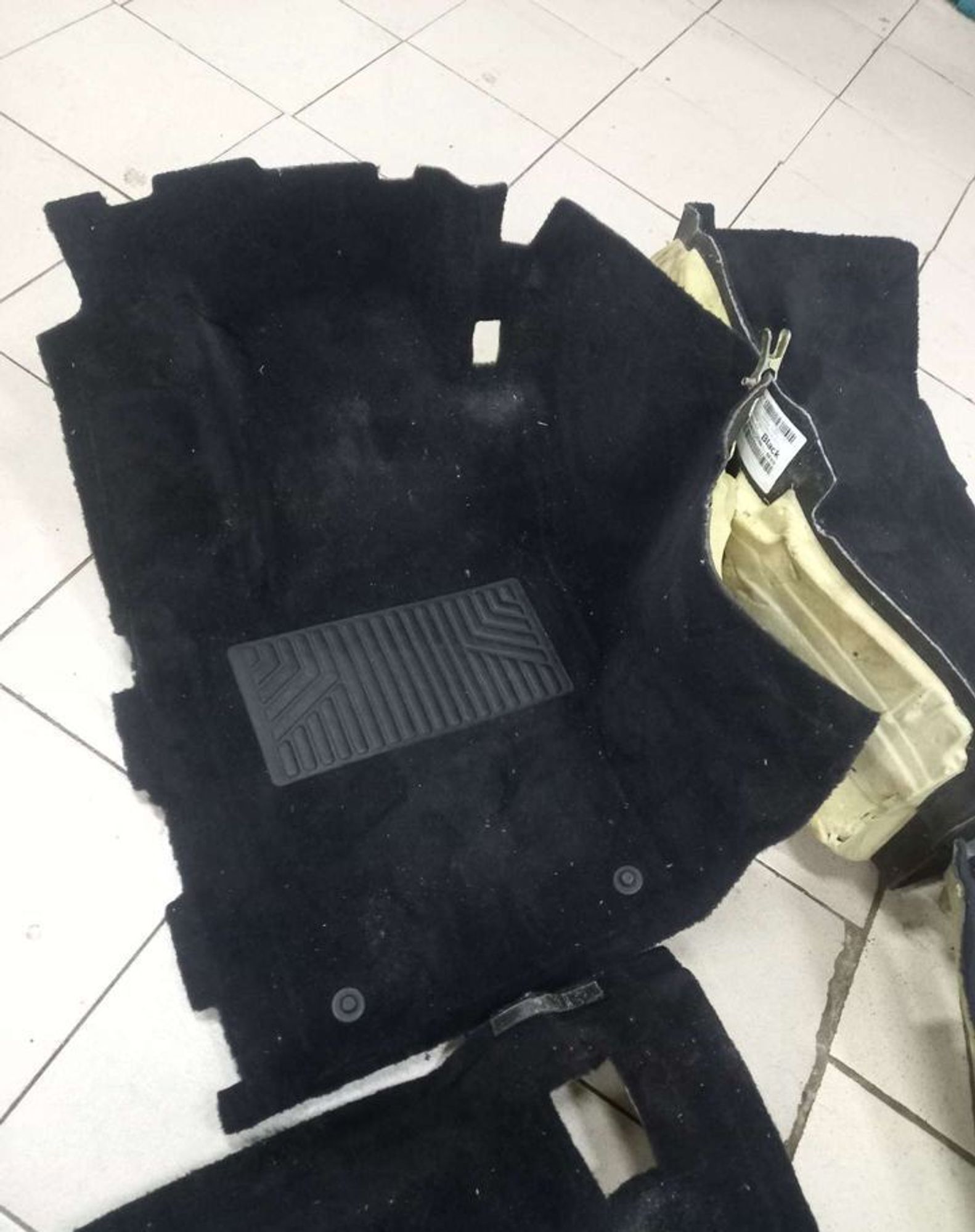 Ковролин Mercedes W164 ML320, 2500 рублей, Брянск