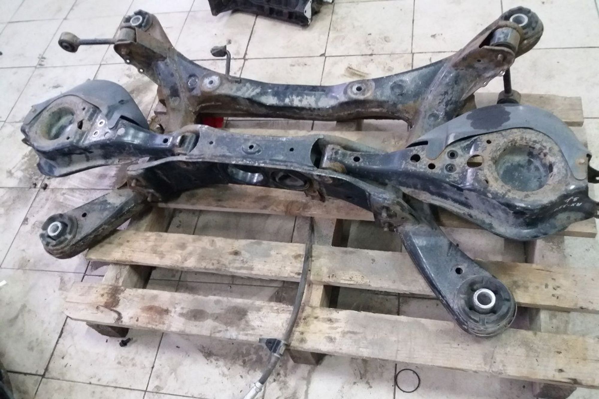 Задний подрамник Lexus RX 3 2009-2015г, 10000 рублей, Брянск
