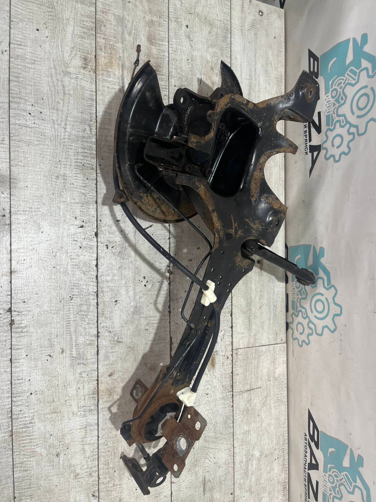 Кулак задний правый в сборе Ford Mondeo 4, 3000 рублей, Брянск