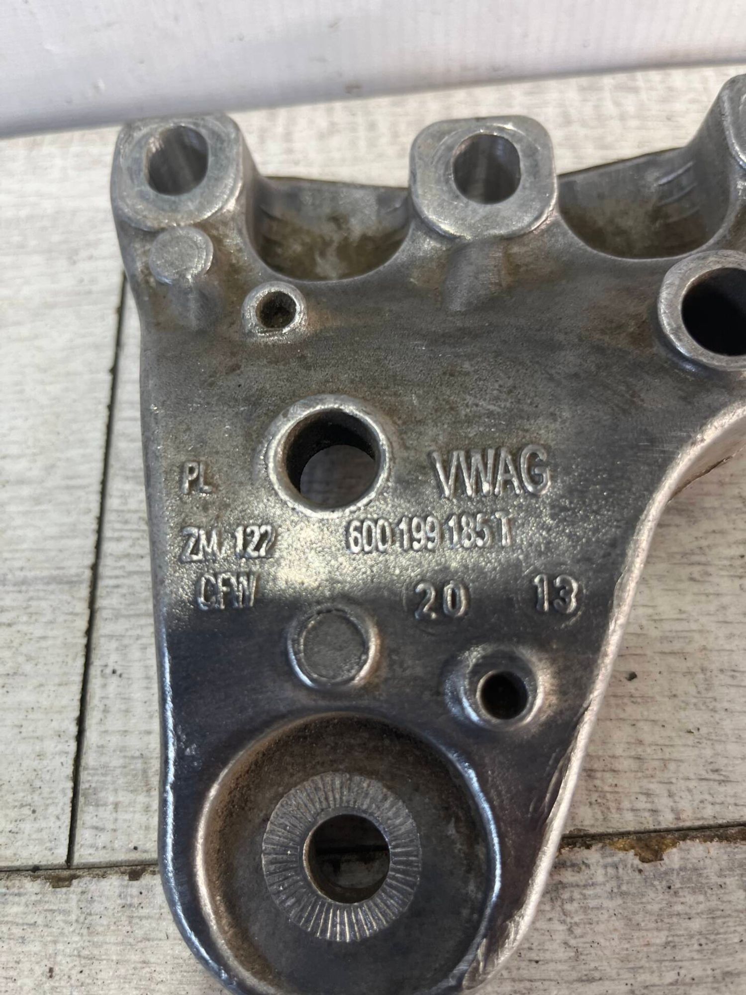 Кронштейн двигатель правый  Volkswagen Polo 5, 1000 рублей, Брянск