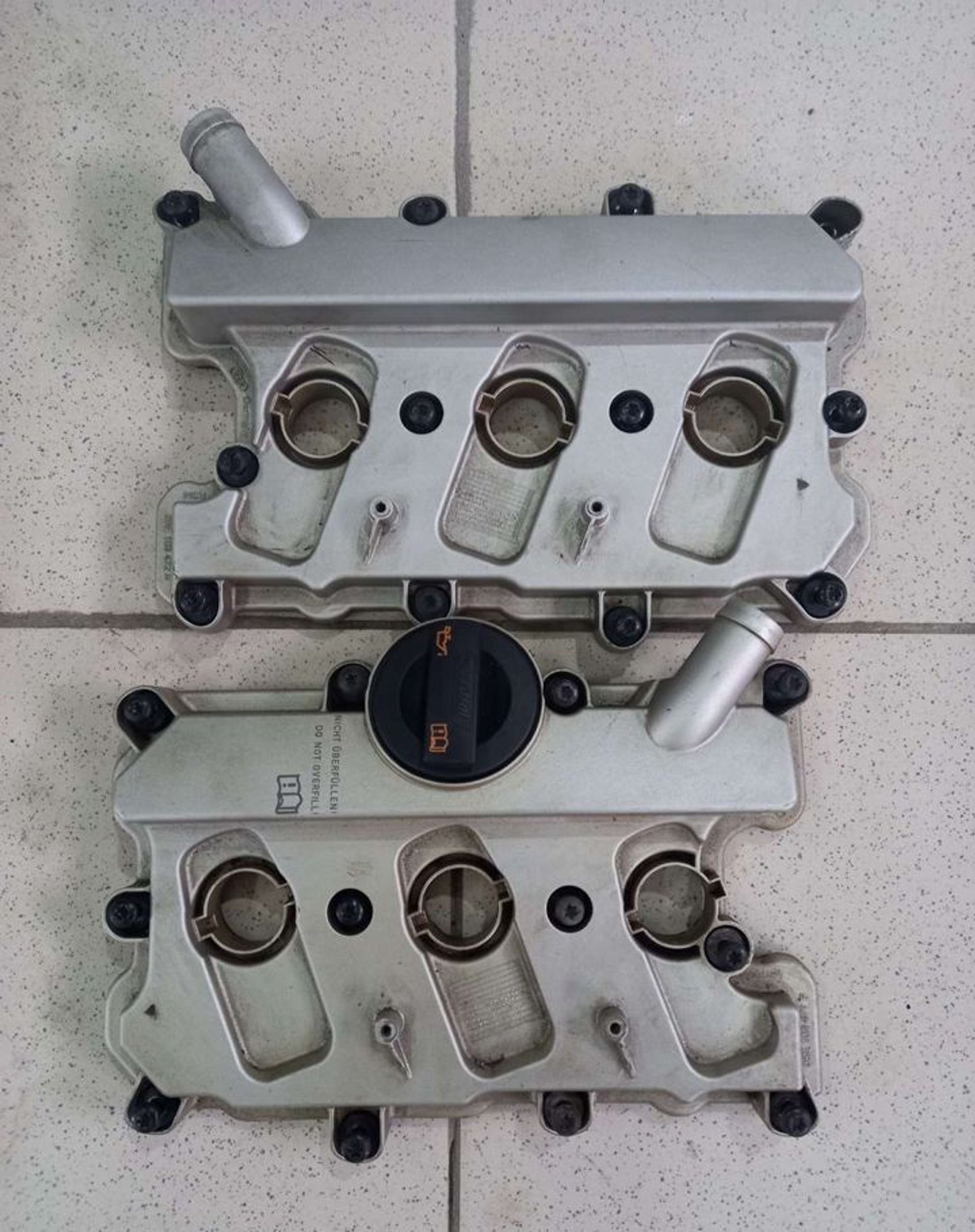 Клапанная крышка двигателя caja 3.0, 2500 рублей, Брянск