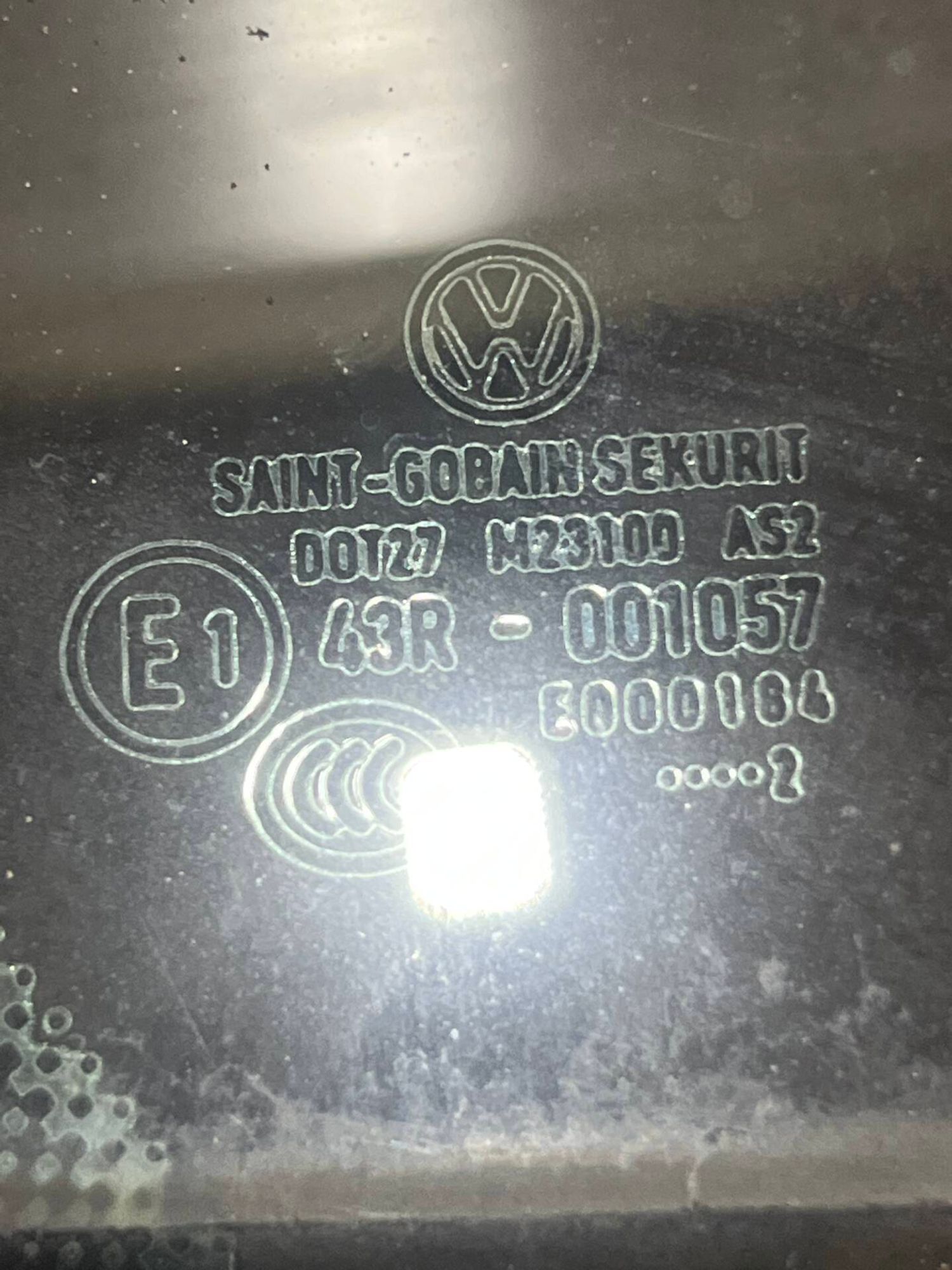 Форточка задней правой двери Volkswagen Golf 6, 1000 рублей, Брянск