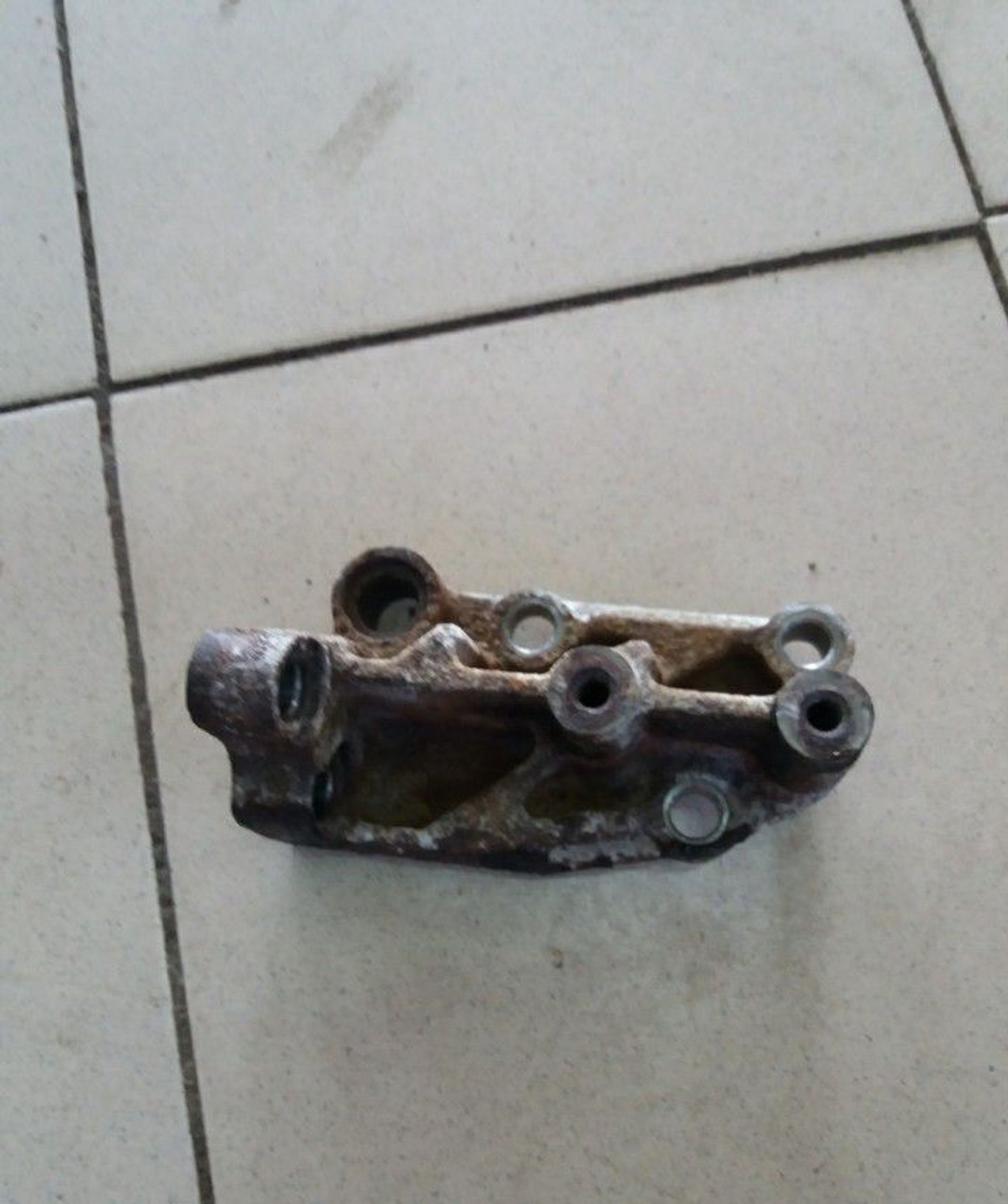 Кронштейн раздатки Mazda CX 7, 1500 рублей, Брянск