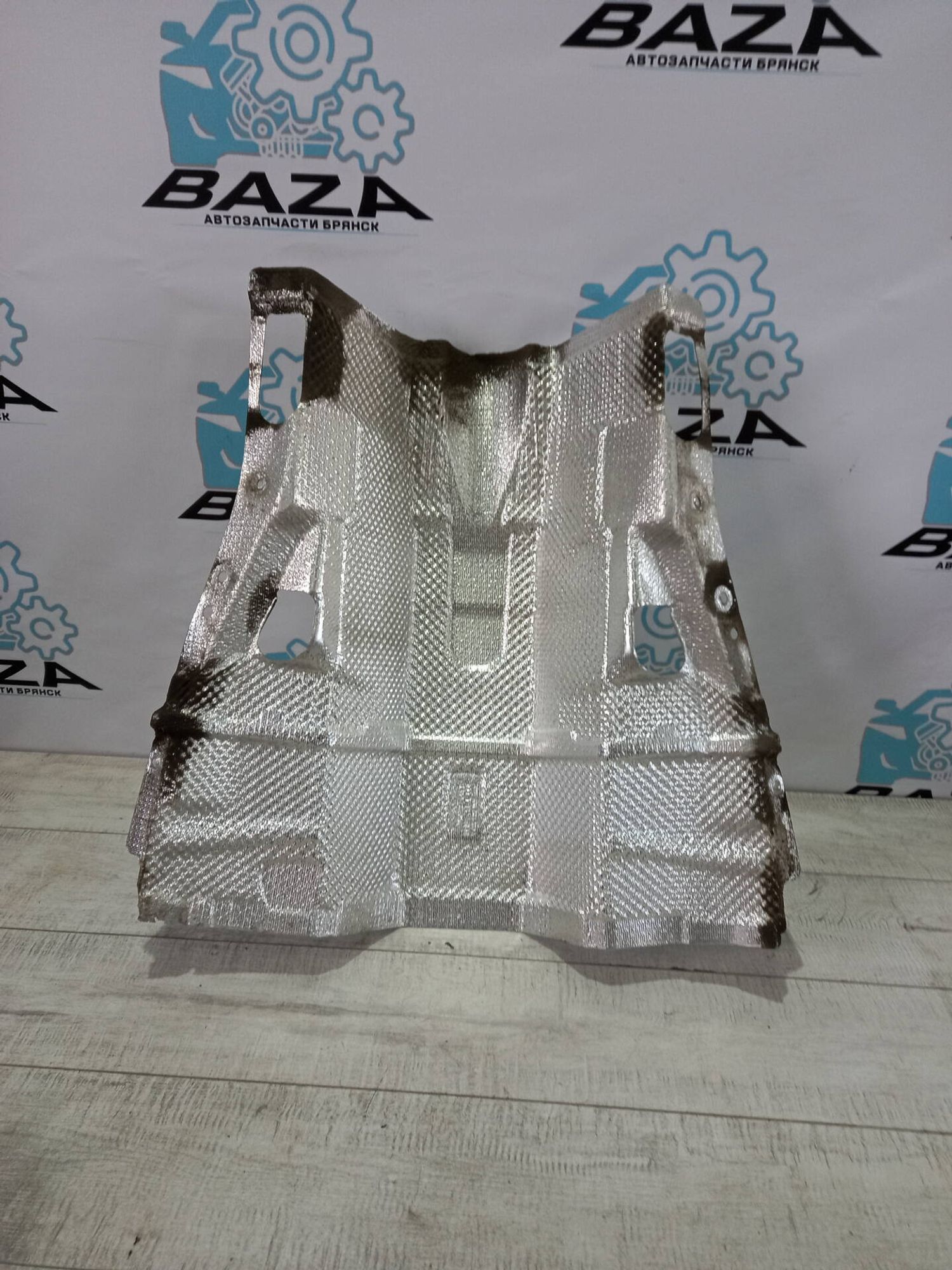 Тепловой экран Audi A6 C7, 1500 рублей, Брянск