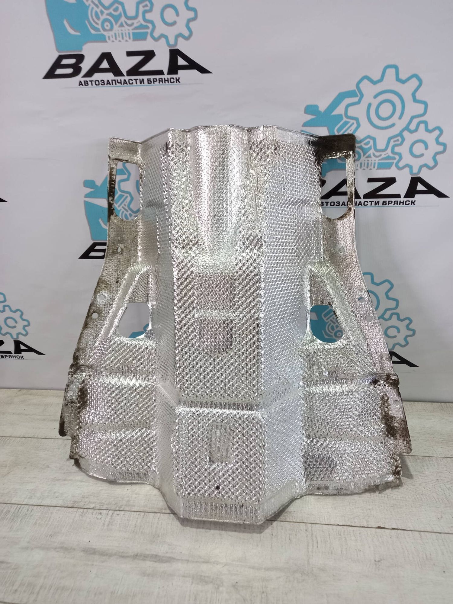 Тепловой экран Audi A6 C7, 1500 рублей, Брянск