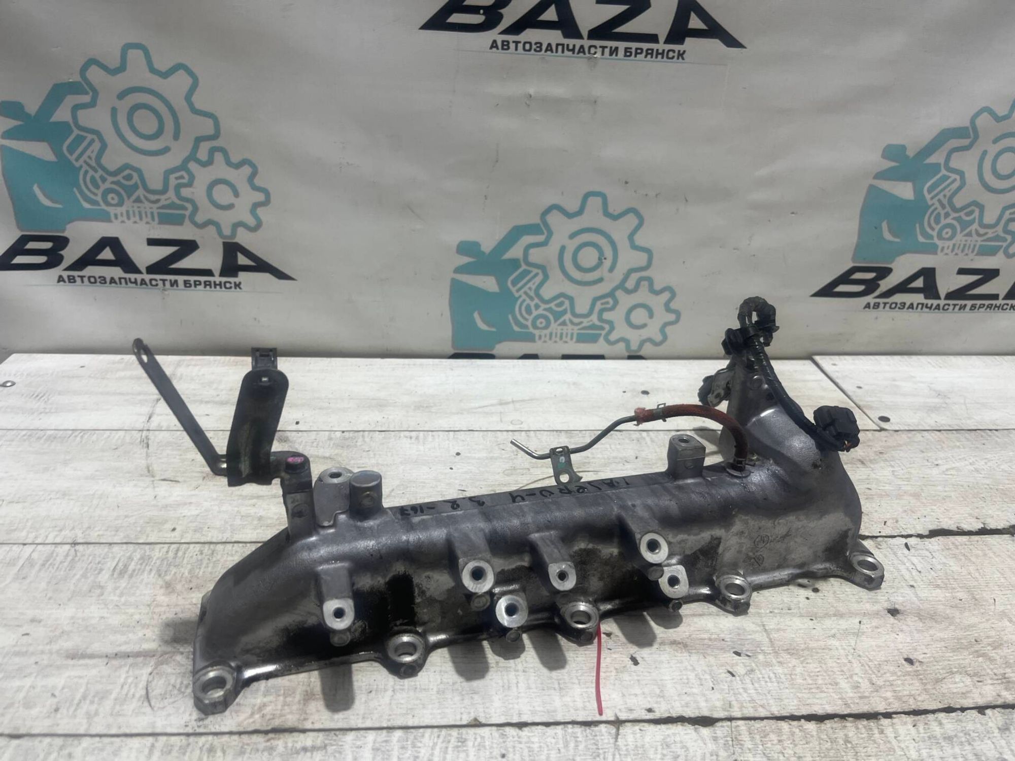 Впускной коллектор Mitsubishi Pajero 4 3.2 167 сил, 4000 рублей, Брянск