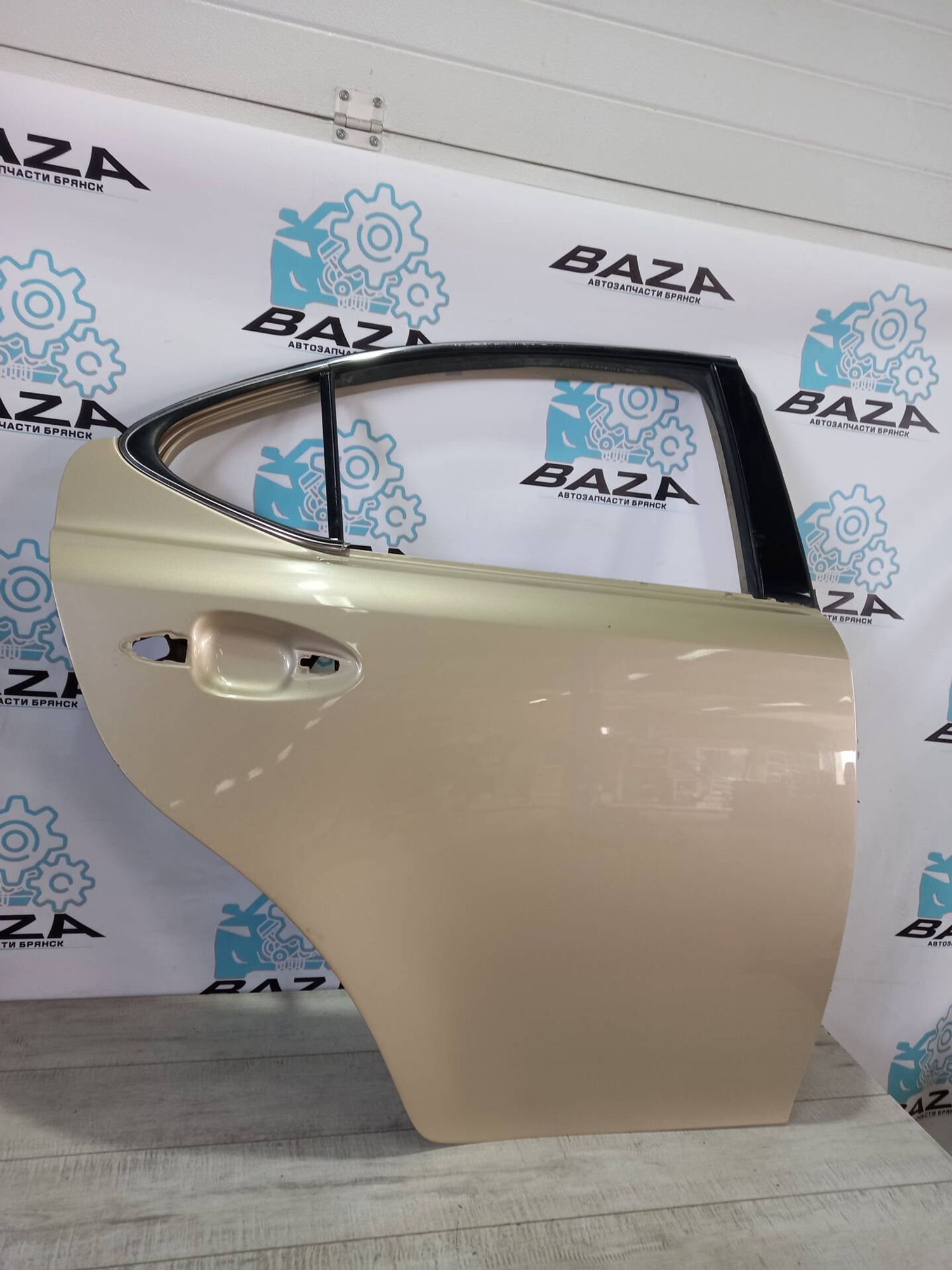 Дверь задняя правая Lexus IS II, 10000 рублей, Брянск