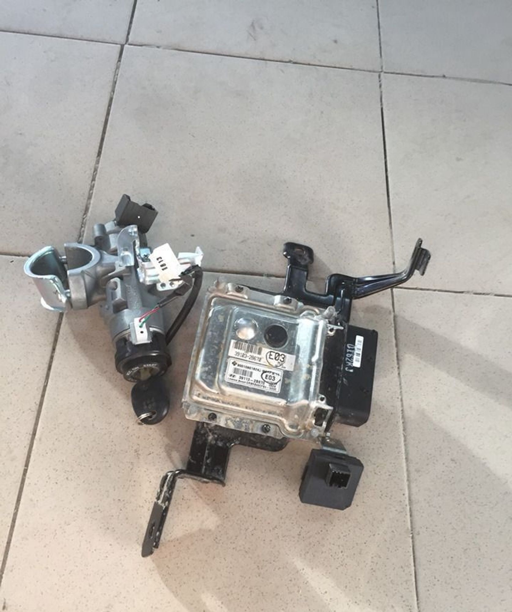 Hyundai Solaris блок управления двигателем, 12000 рублей, Брянск