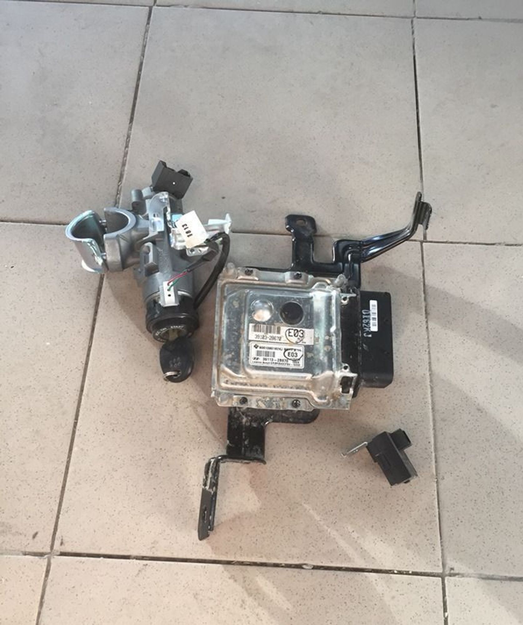 Hyundai Solaris блок управления двигателем, 12000 рублей, Брянск