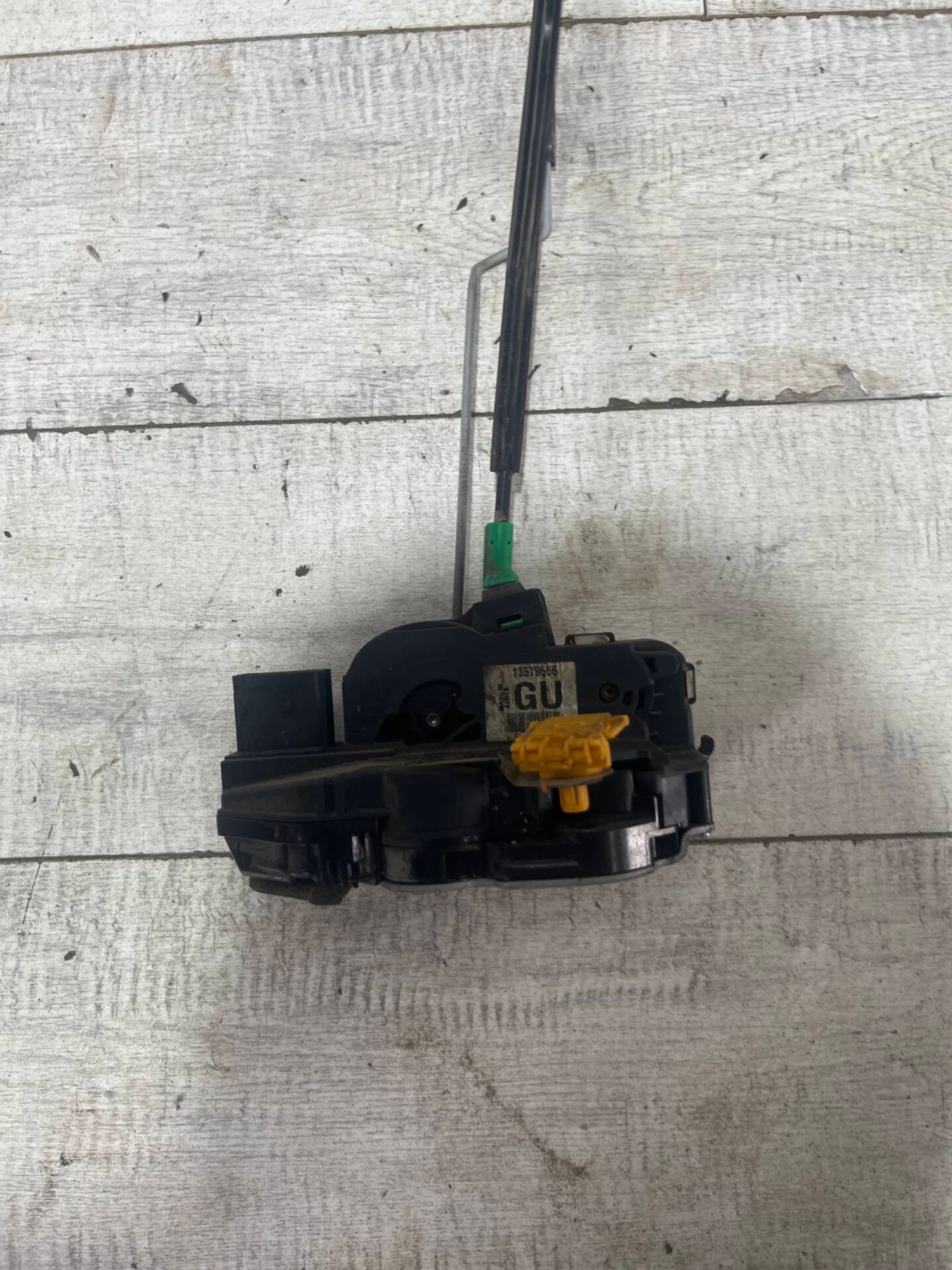 Замок двери задней правой Chevrolet Cruze, 2000 рублей, Брянск