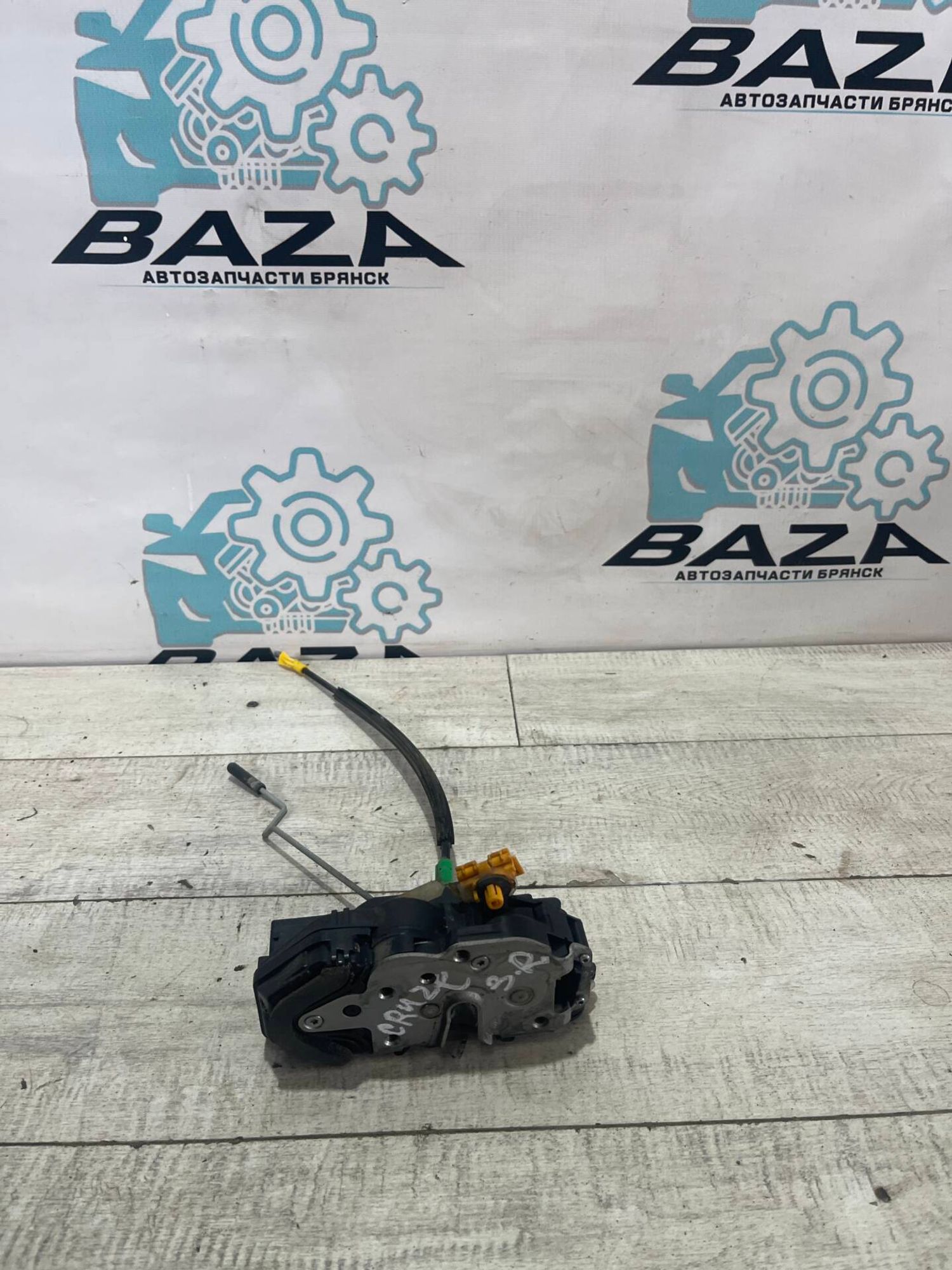 Замок двери задней правой Chevrolet Cruze, 2000 рублей, Брянск