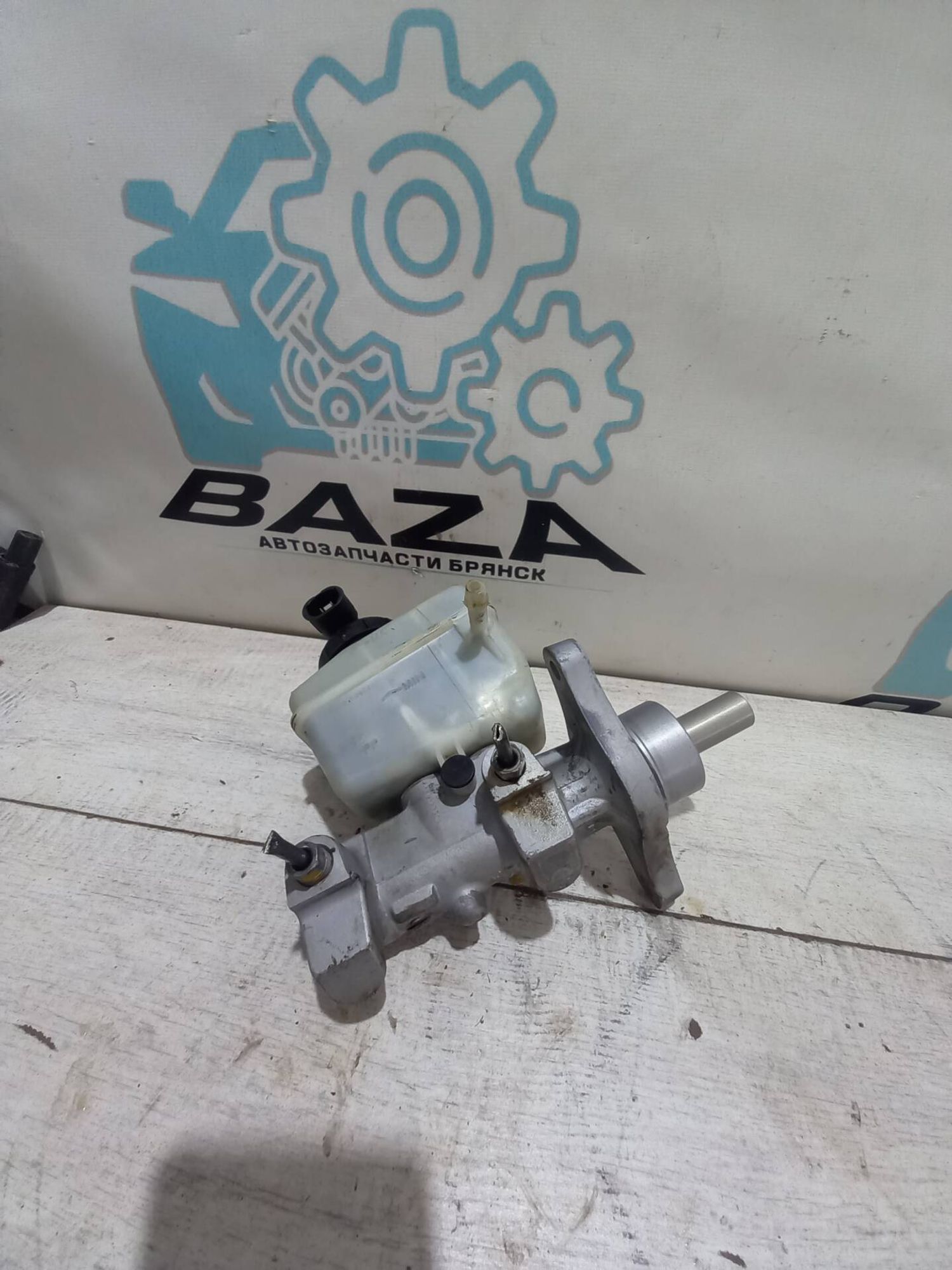 Цилиндр тормозной главный Renault Duster, 1600 рублей, Брянск