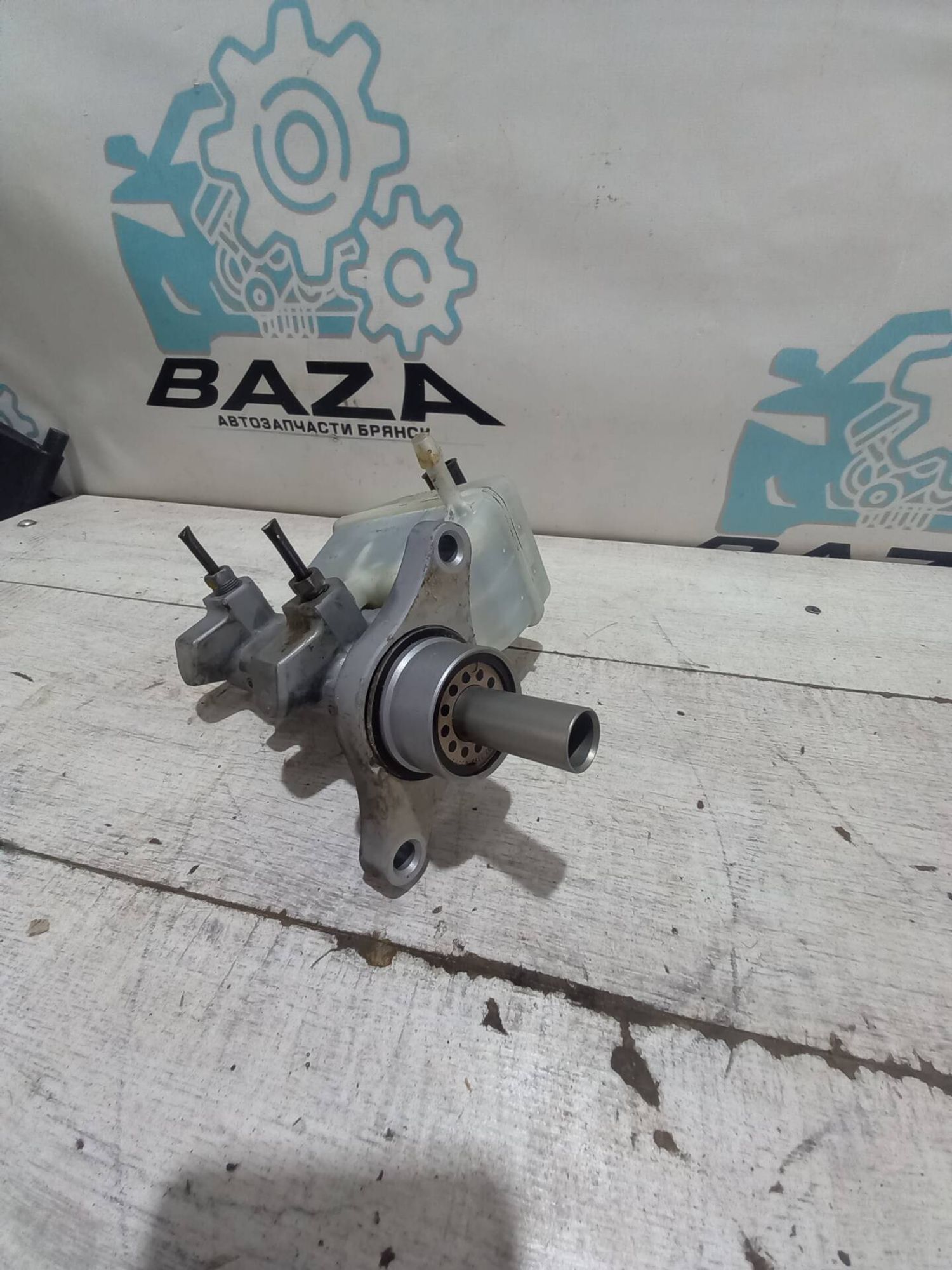 Цилиндр тормозной главный Renault Duster, 1600 рублей, Брянск