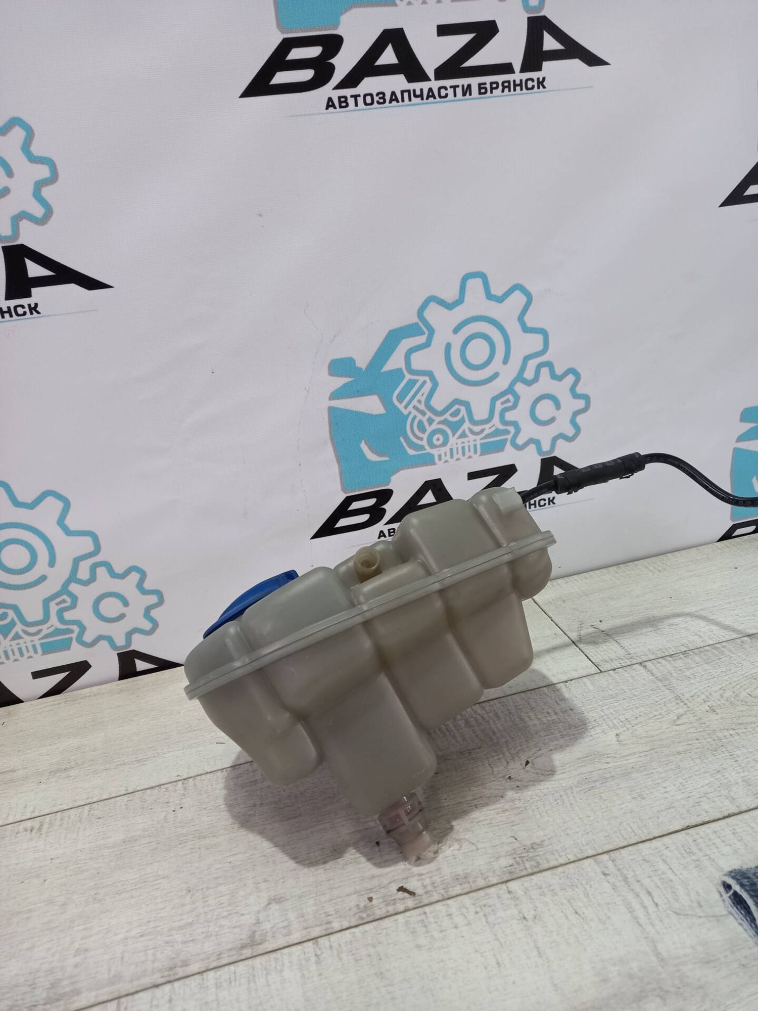 Бачок расширительный Audi A6 C7, 2500 рублей, Брянск