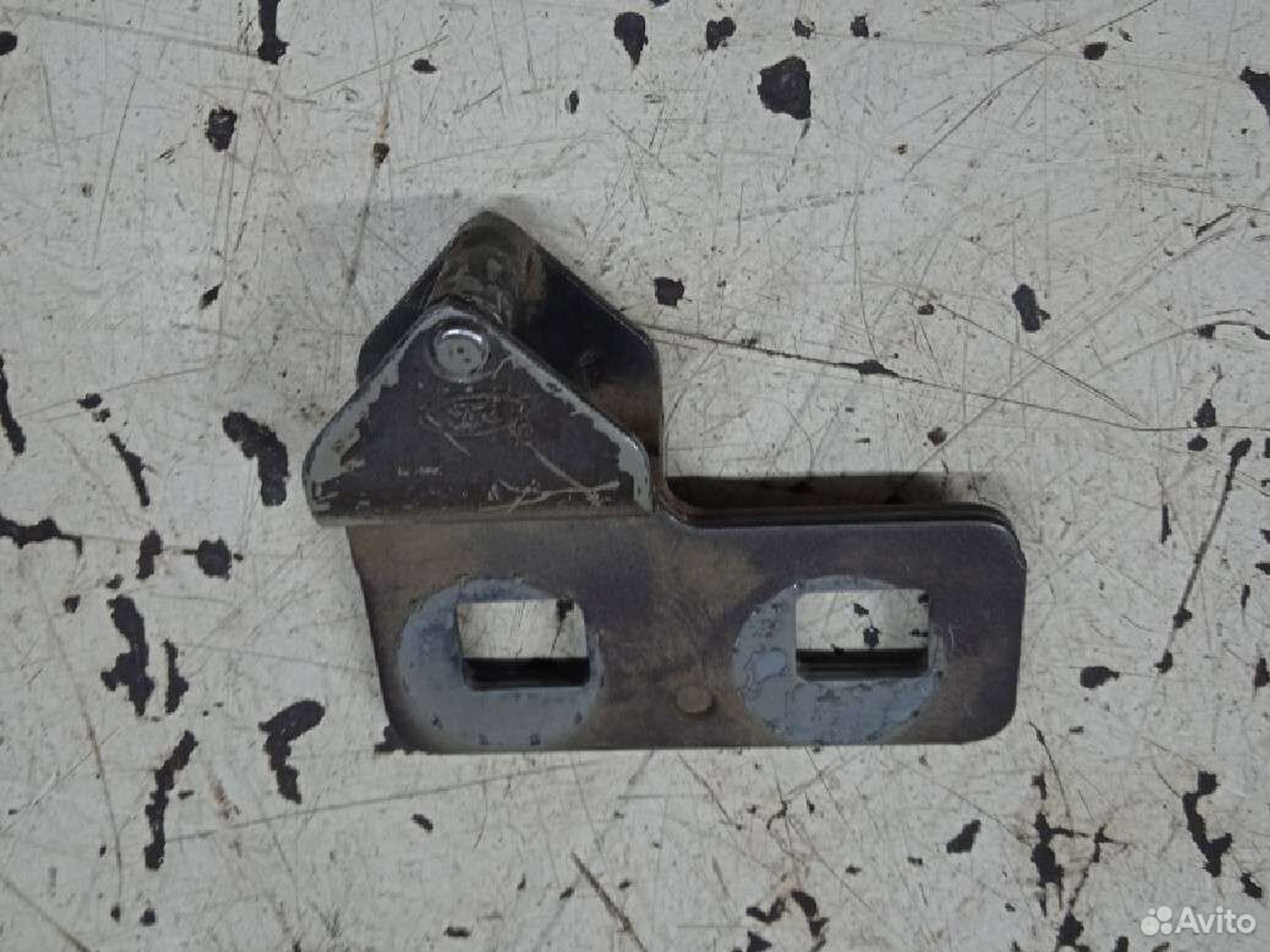 https://ycs.partsauto.market/partsauto-images/thmbs/0d9dc6956312b4d1ce7a06aab780fc6f/c842834e9d93fae5a0ab60f090f5a845/5e30eb99c173db88041f607bf2a08b1e.jpg