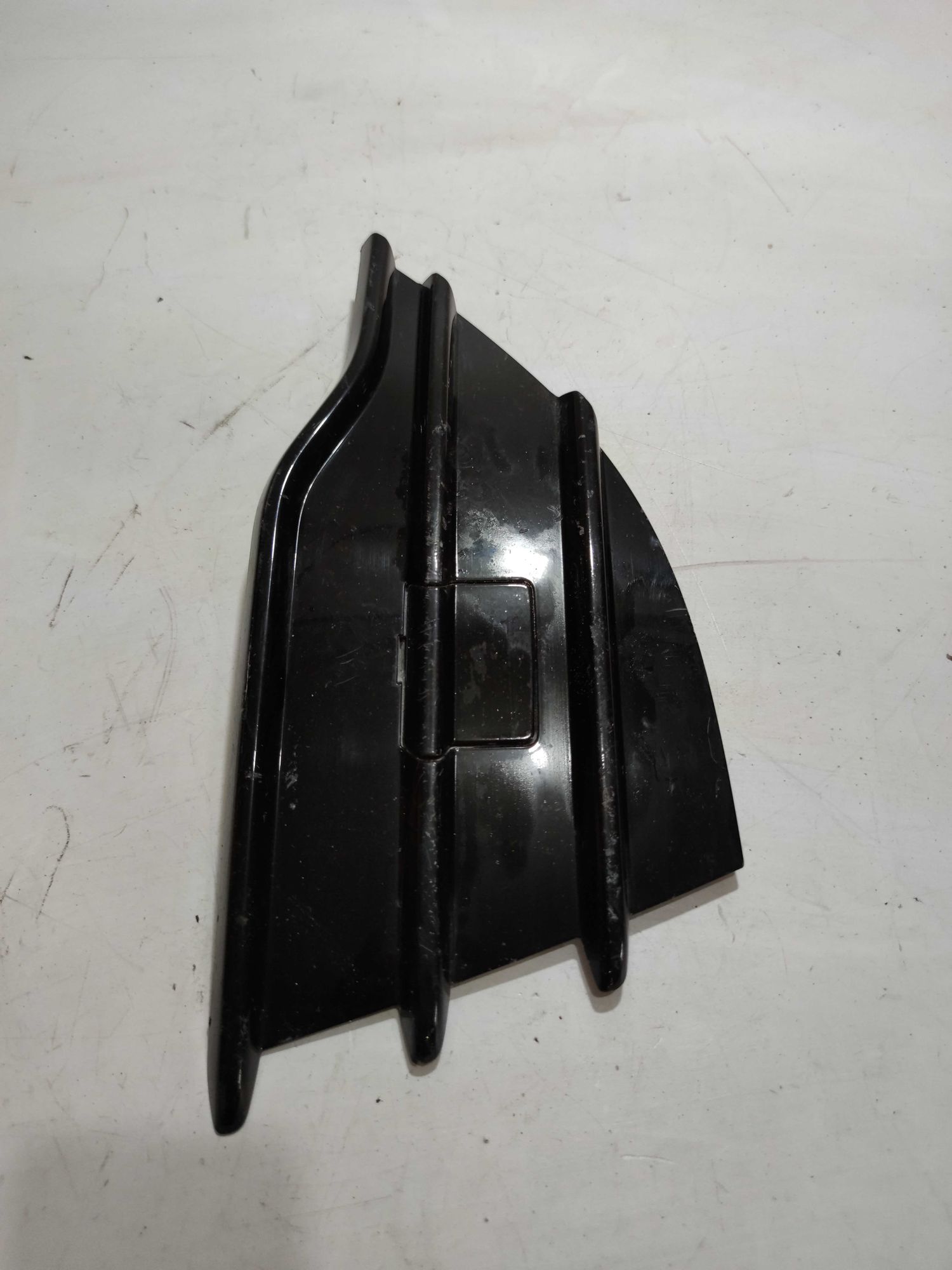 https://ycs.partsauto.market/partsauto-images/thmbs/1c5595de565db765828c5e2119b960c6/parts/21dd07bf-b9d1-585b-858f-2c5b5b055fe0_bde5213898e012bc012545dc673a976c.jpg