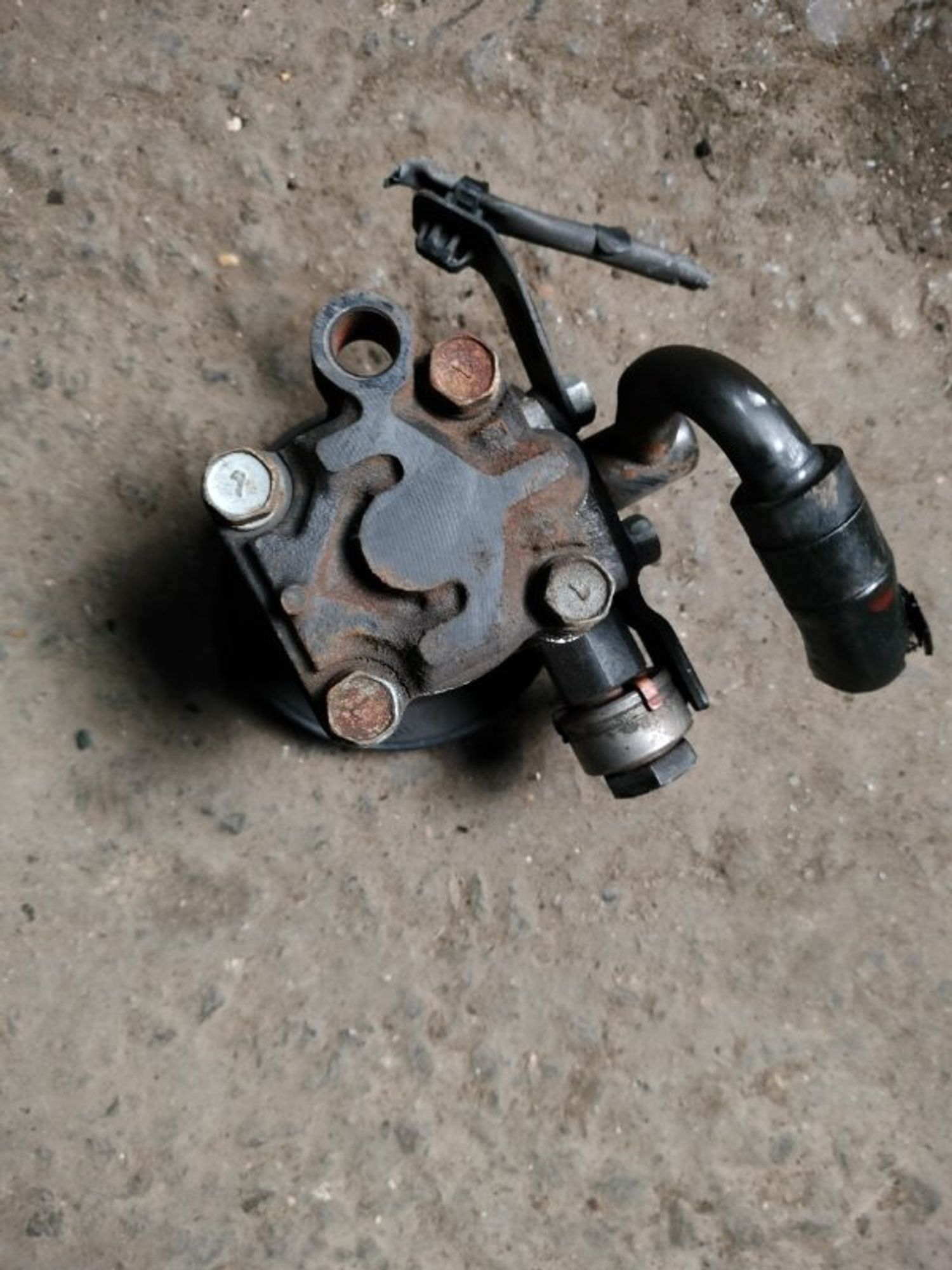 Насос гидроусилителя руля KIA Rio 2 G4EE, 3000 рублей, Ростов-на-Дону