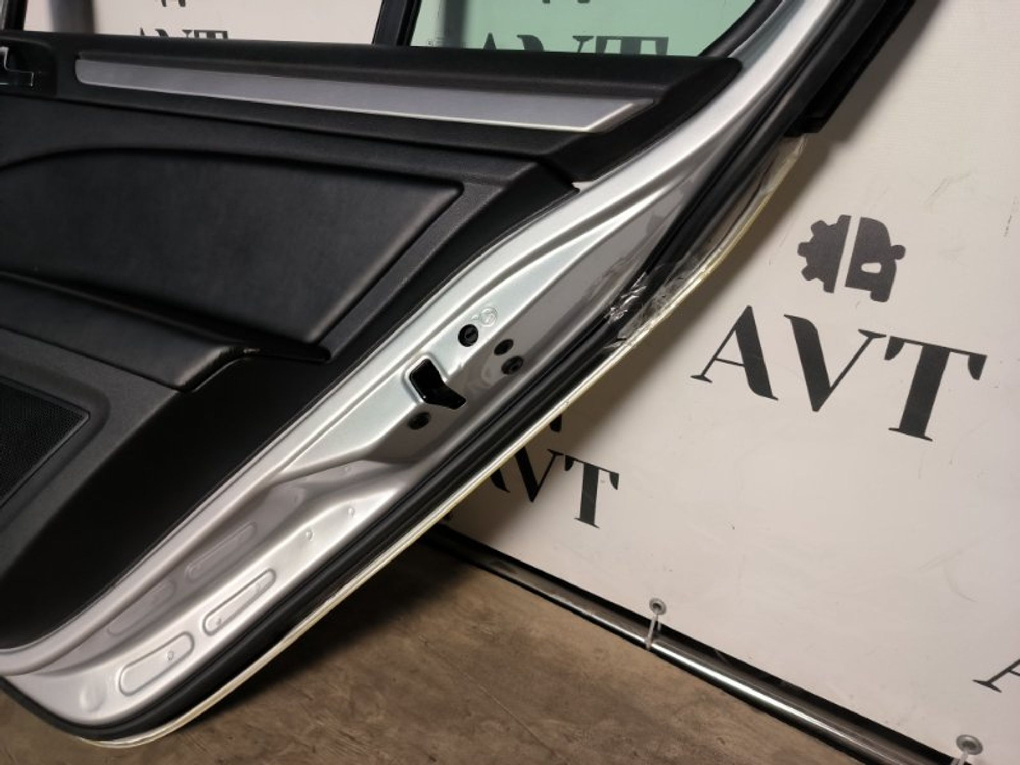 Дверь боковая задняя правая Skoda Superb 2, 17000 рублей, Ростов-на-Дону