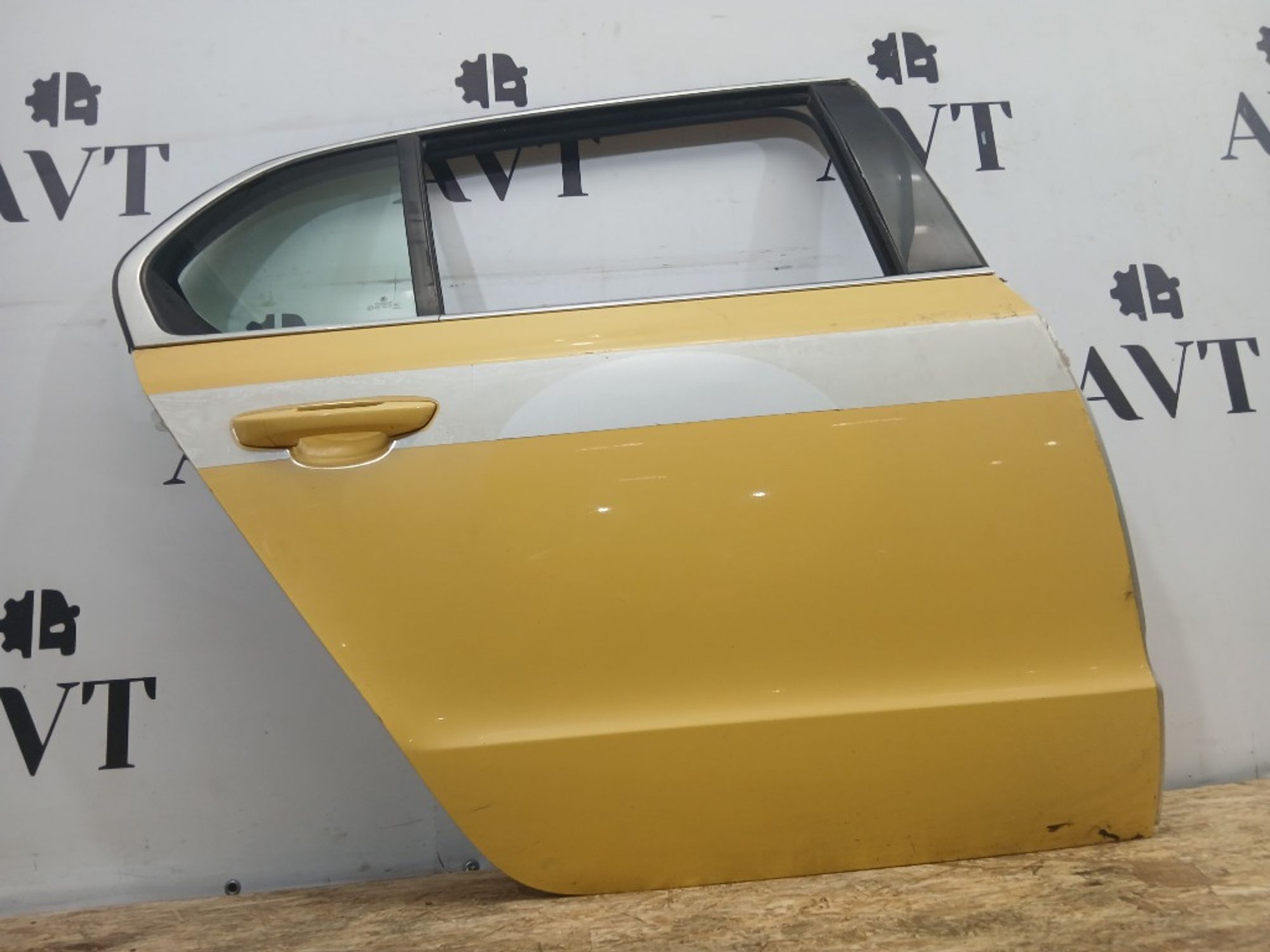 Дверь боковая задняя правая Skoda Superb 2, 17000 рублей, Ростов-на-Дону