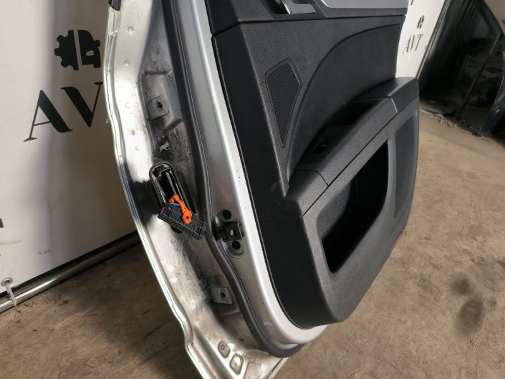 Дверь боковая задняя правая Skoda Superb 2, 17000 рублей, Ростов-на-Дону