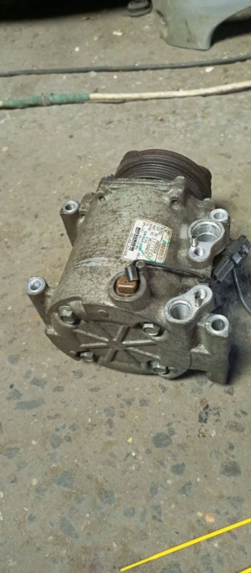 Компрессор кондиционера Mitsubishi Lancer 9 4G18, 4000 рублей, Ростов-на-Дону