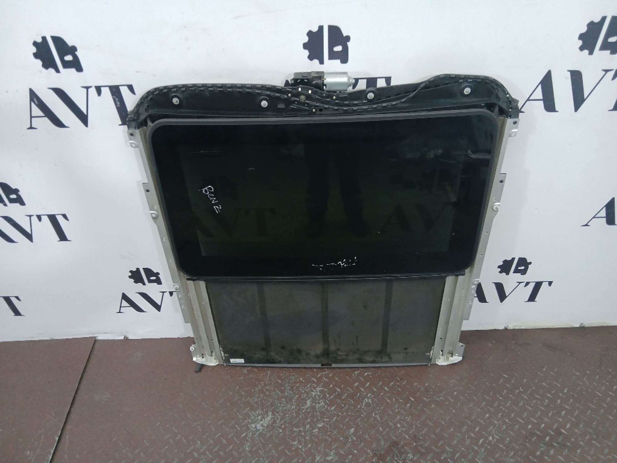 Люк Mercedes-Benz E-Class W212, 5000 рублей, Ростов-на-Дону